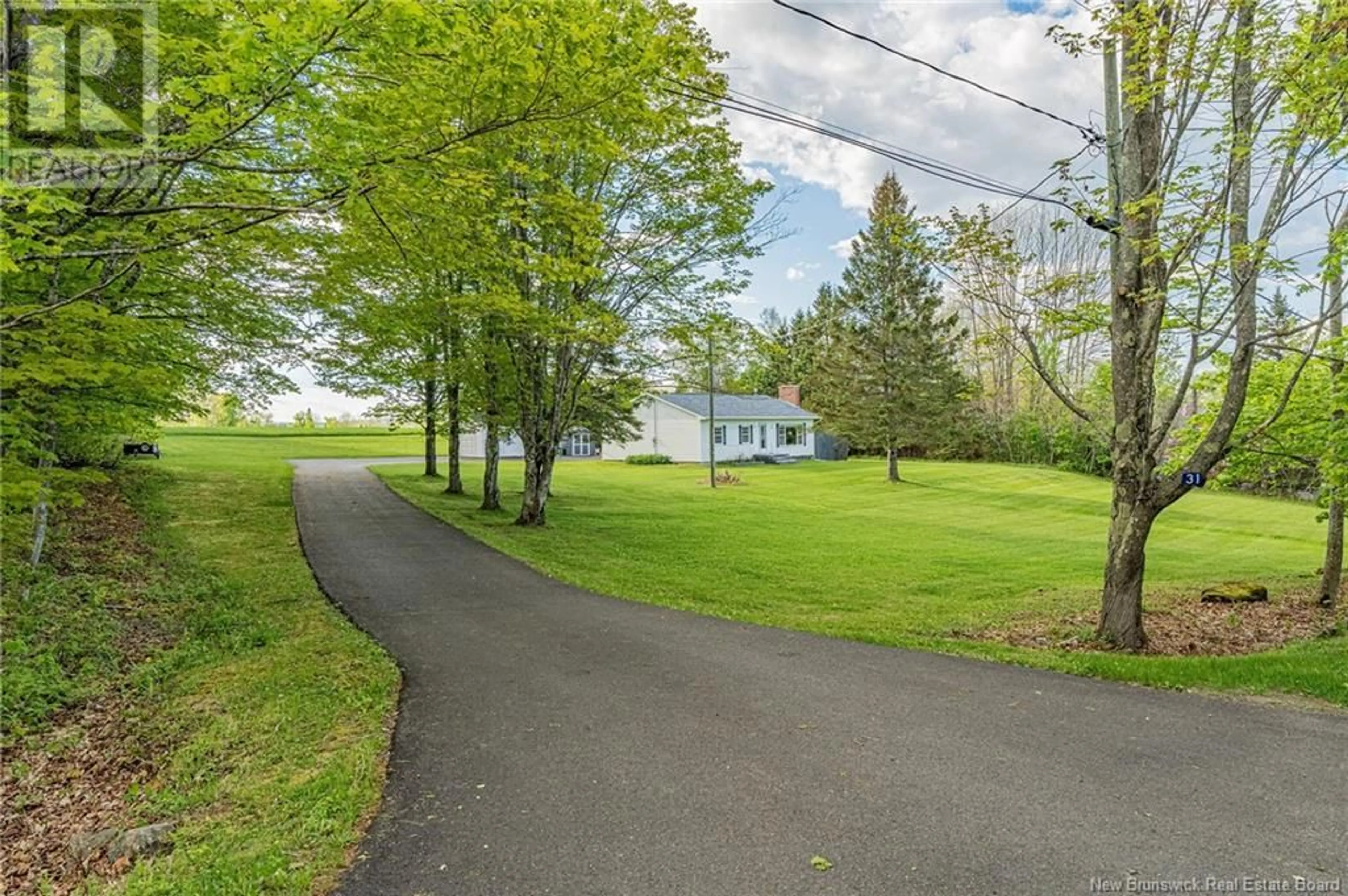 A pic from outside/outdoor area/front of a property/back of a property/a pic from drone, water/lake/river/ocean view for 31 LONGS CREEK ROAD, Upper Kingsclear New Brunswick E3E2J7