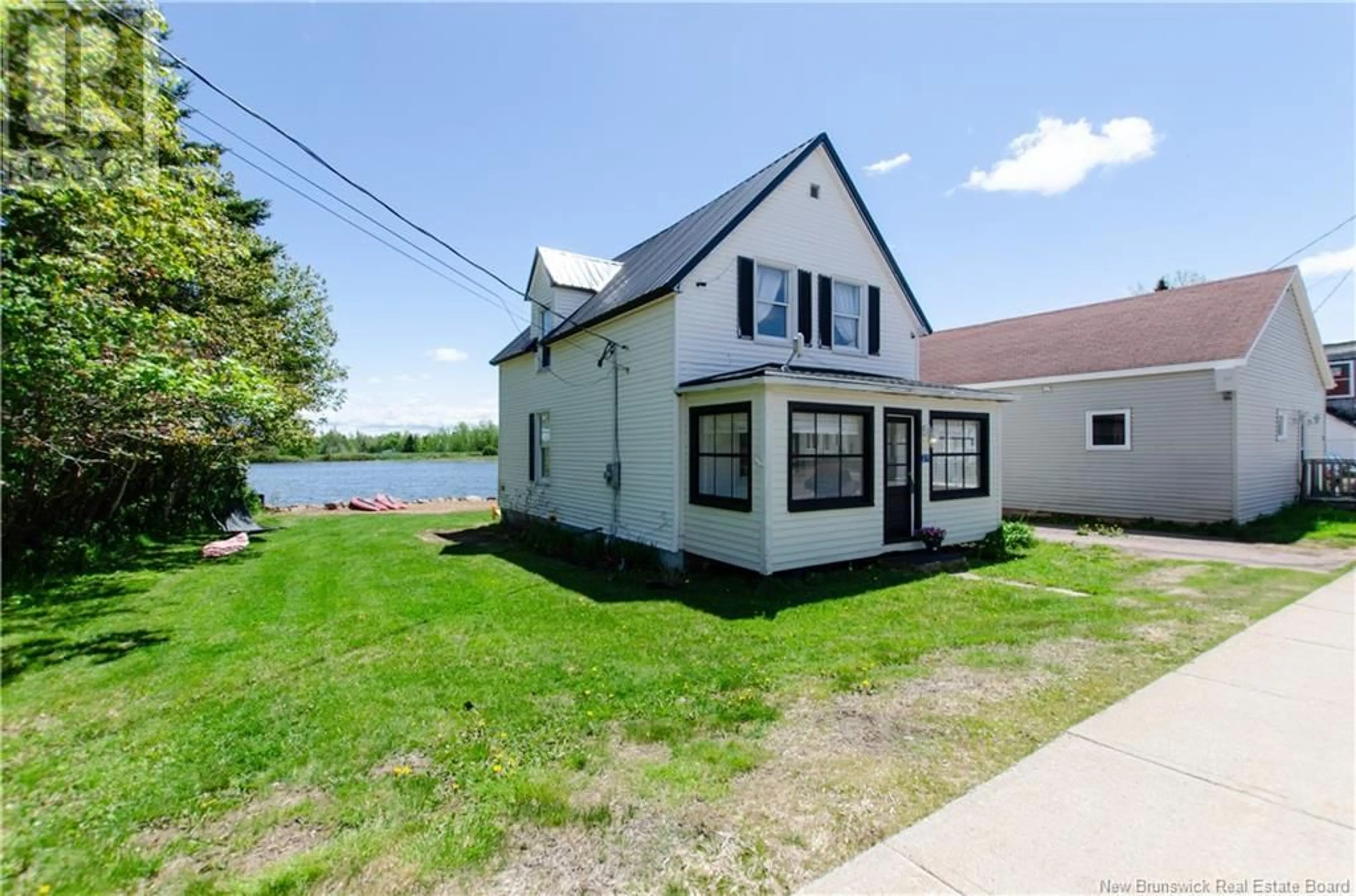 Unknown for 37 EAST MAIN STREET, Port Elgin New Brunswick E4M2X8