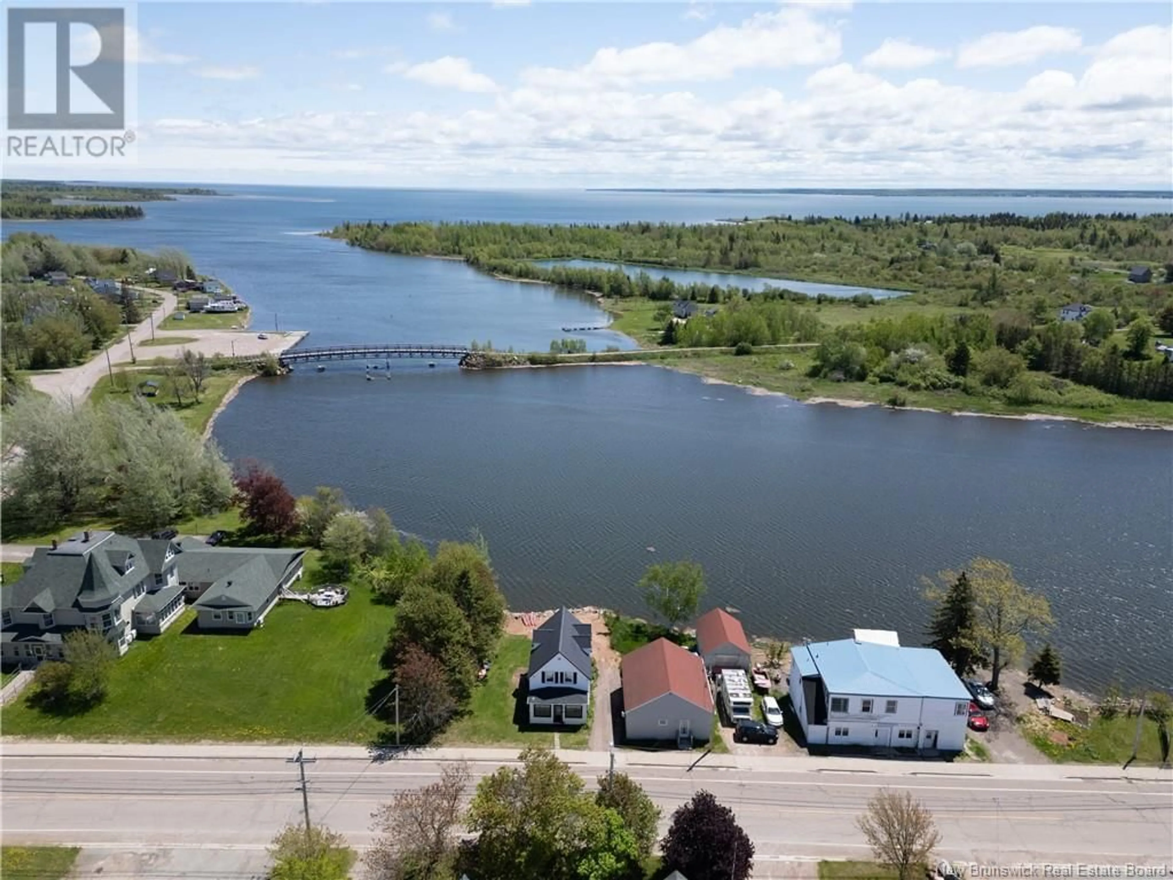 A pic from outside/outdoor area/front of a property/back of a property/a pic from drone, water/lake/river/ocean view for 37 EAST MAIN STREET, Port Elgin New Brunswick E4M2X8