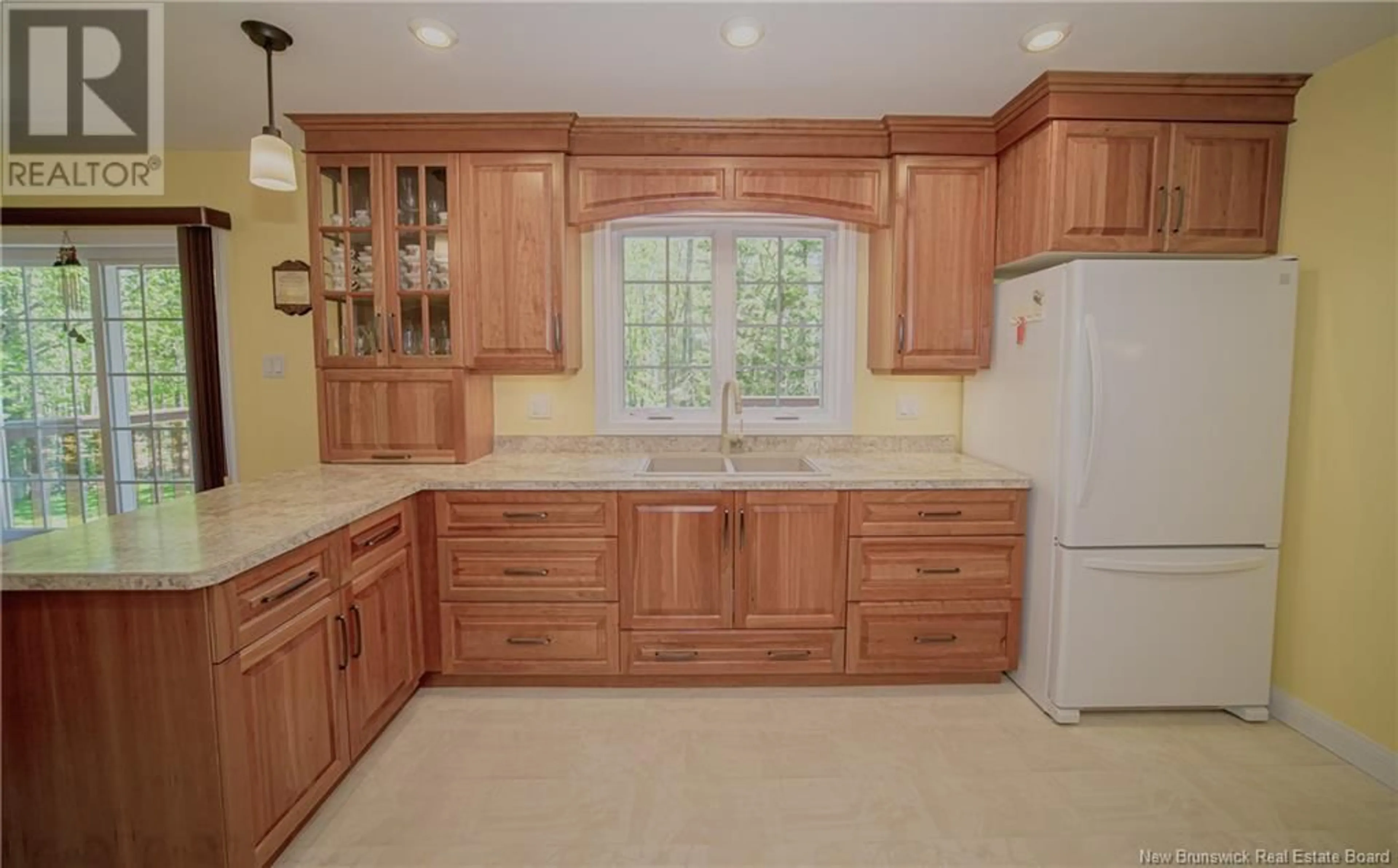 Standard kitchen, ceramic/tile floor for 18 BURNETT DRIVE, Hanwell New Brunswick E3C2H9