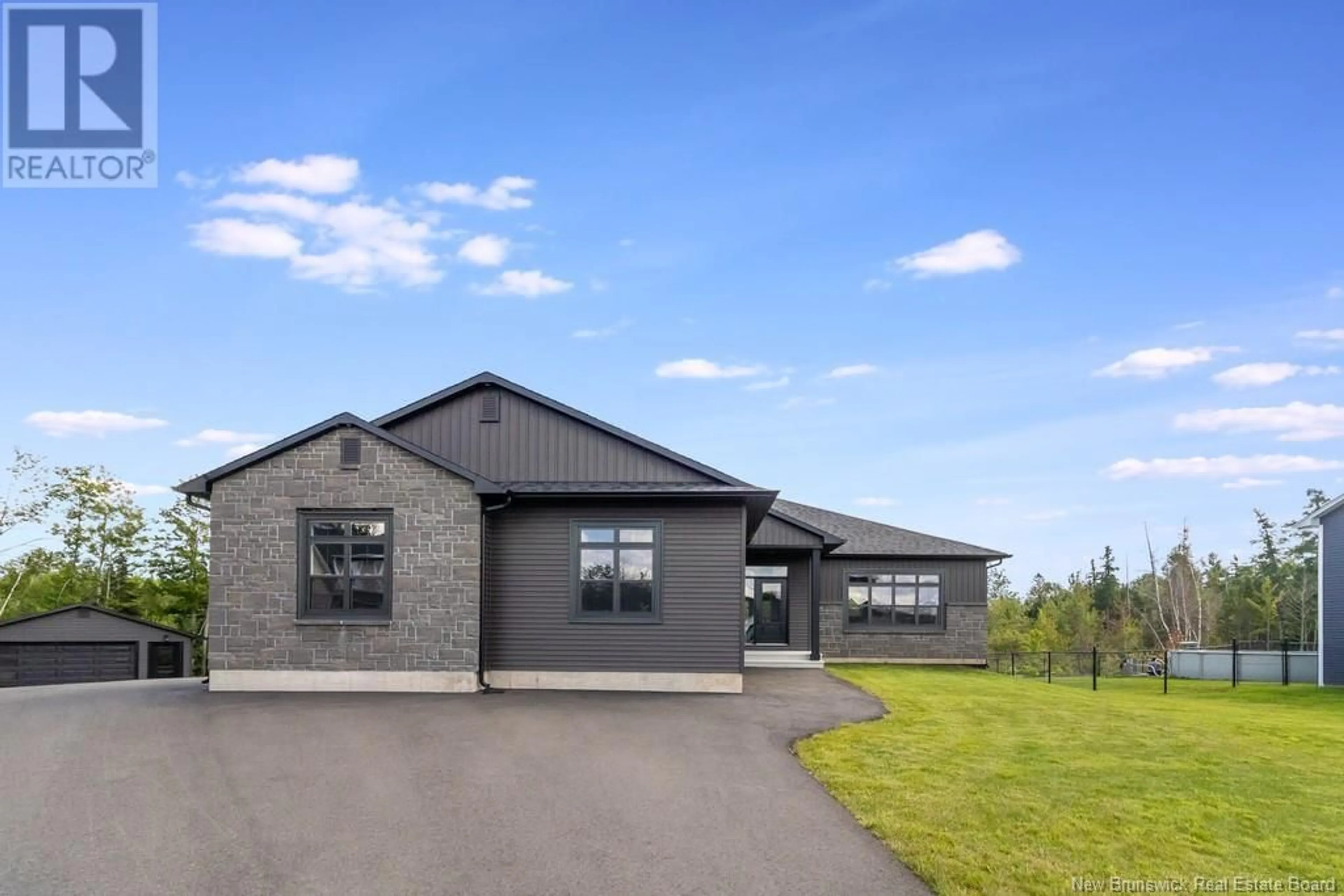 Unknown for 24 STEACY COURT, Oromocto New Brunswick E2V0L8