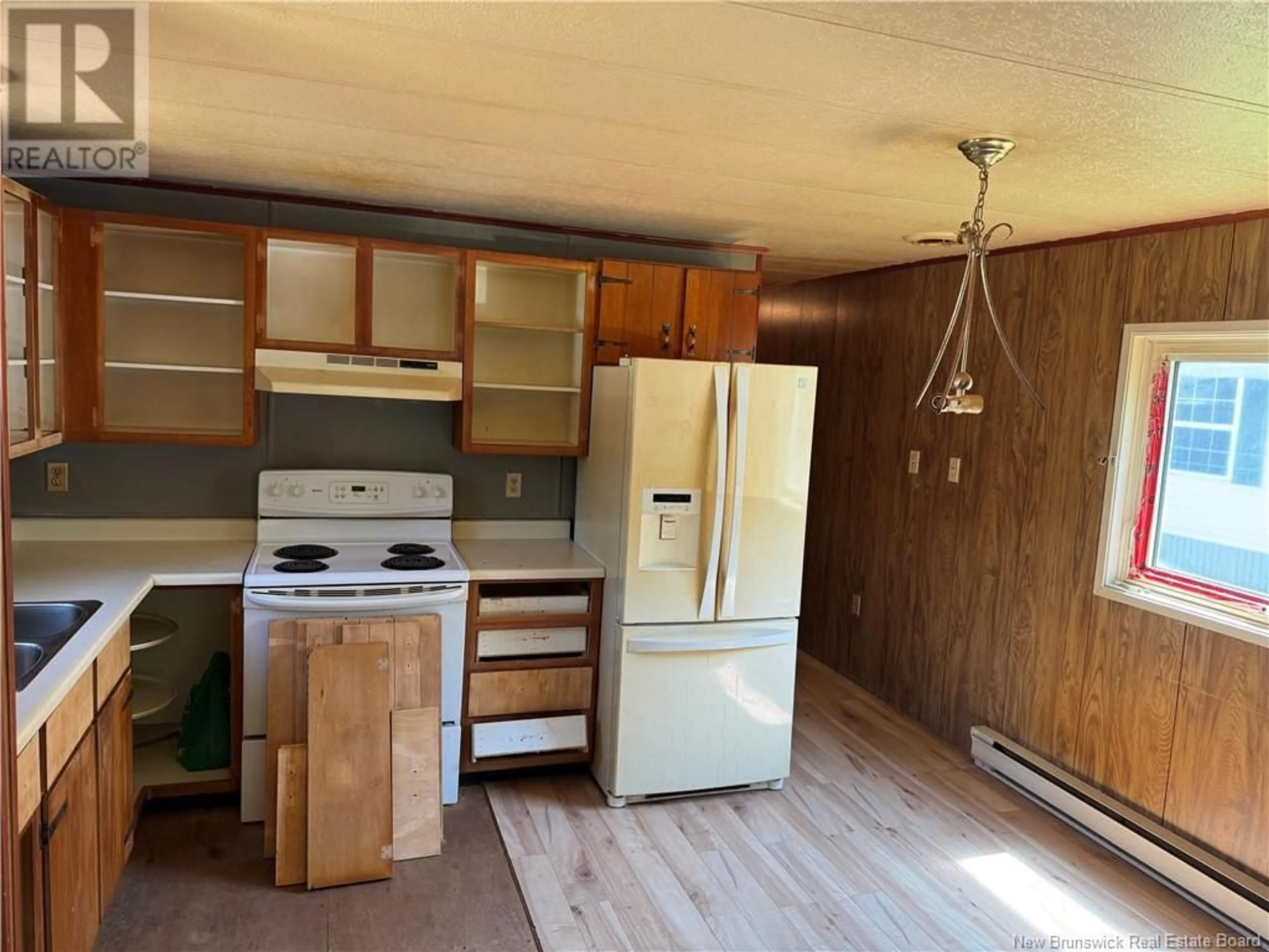Standard kitchen, wood/laminate floor for 21 ROCKET AVENUE, Moncton New Brunswick E1E2J2