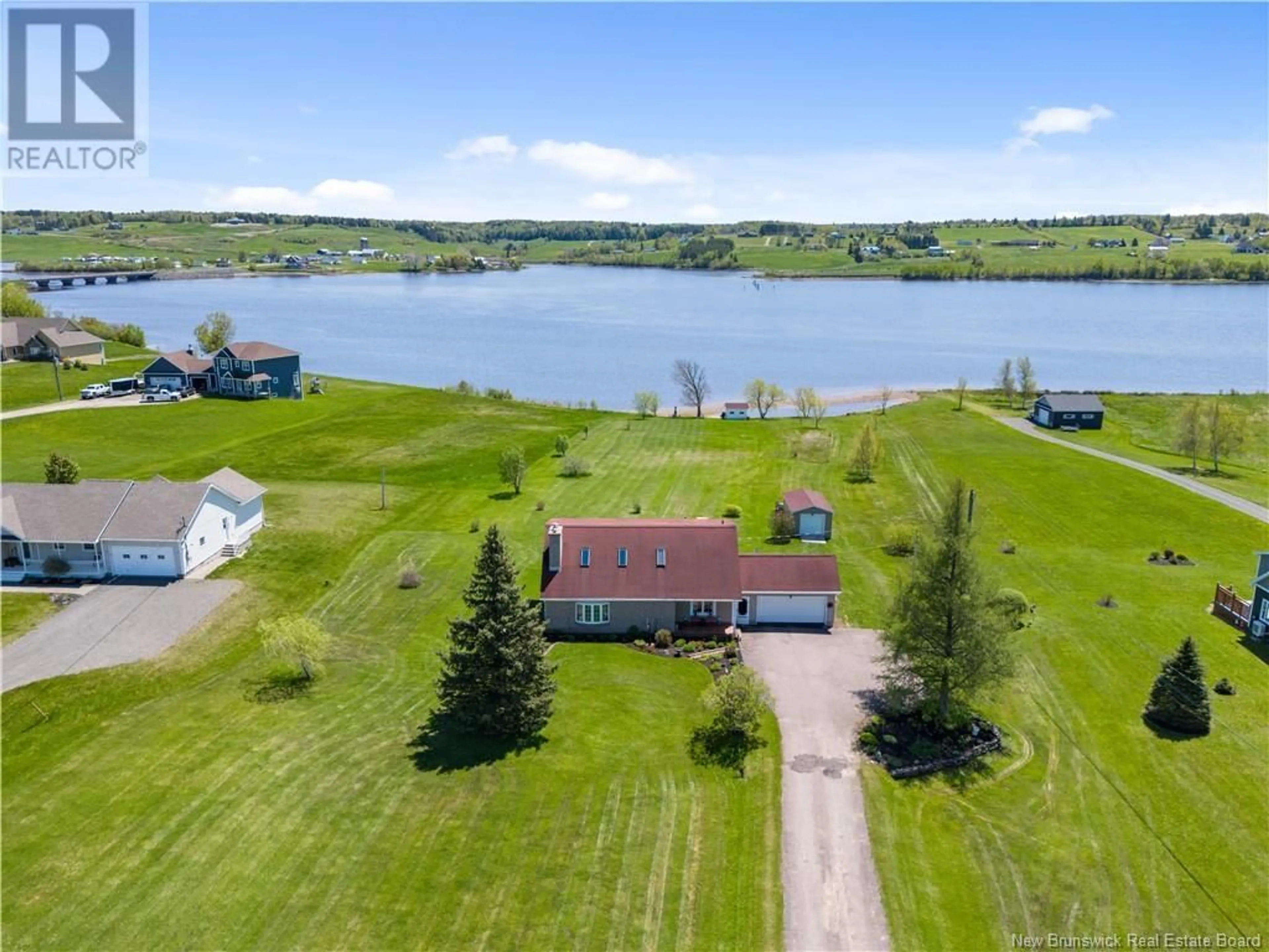A pic from outside/outdoor area/front of a property/back of a property/a pic from drone, water/lake/river/ocean view for 2423 ROUTE 515, Sainte-Marie-De-Kent New Brunswick E4S2B7