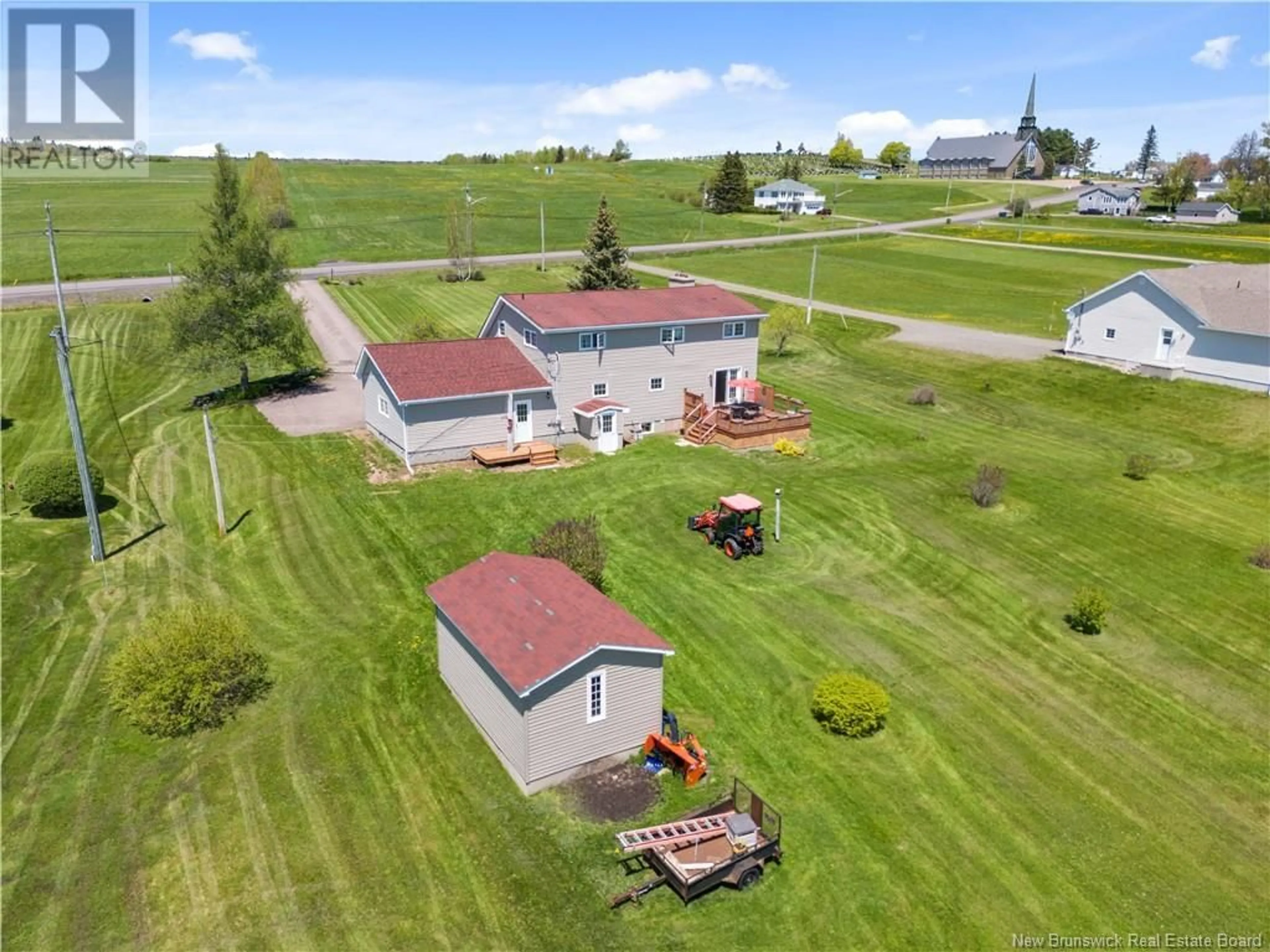 A pic from outside/outdoor area/front of a property/back of a property/a pic from drone, water/lake/river/ocean view for 2423 ROUTE 515, Sainte-Marie-De-Kent New Brunswick E4S2B7