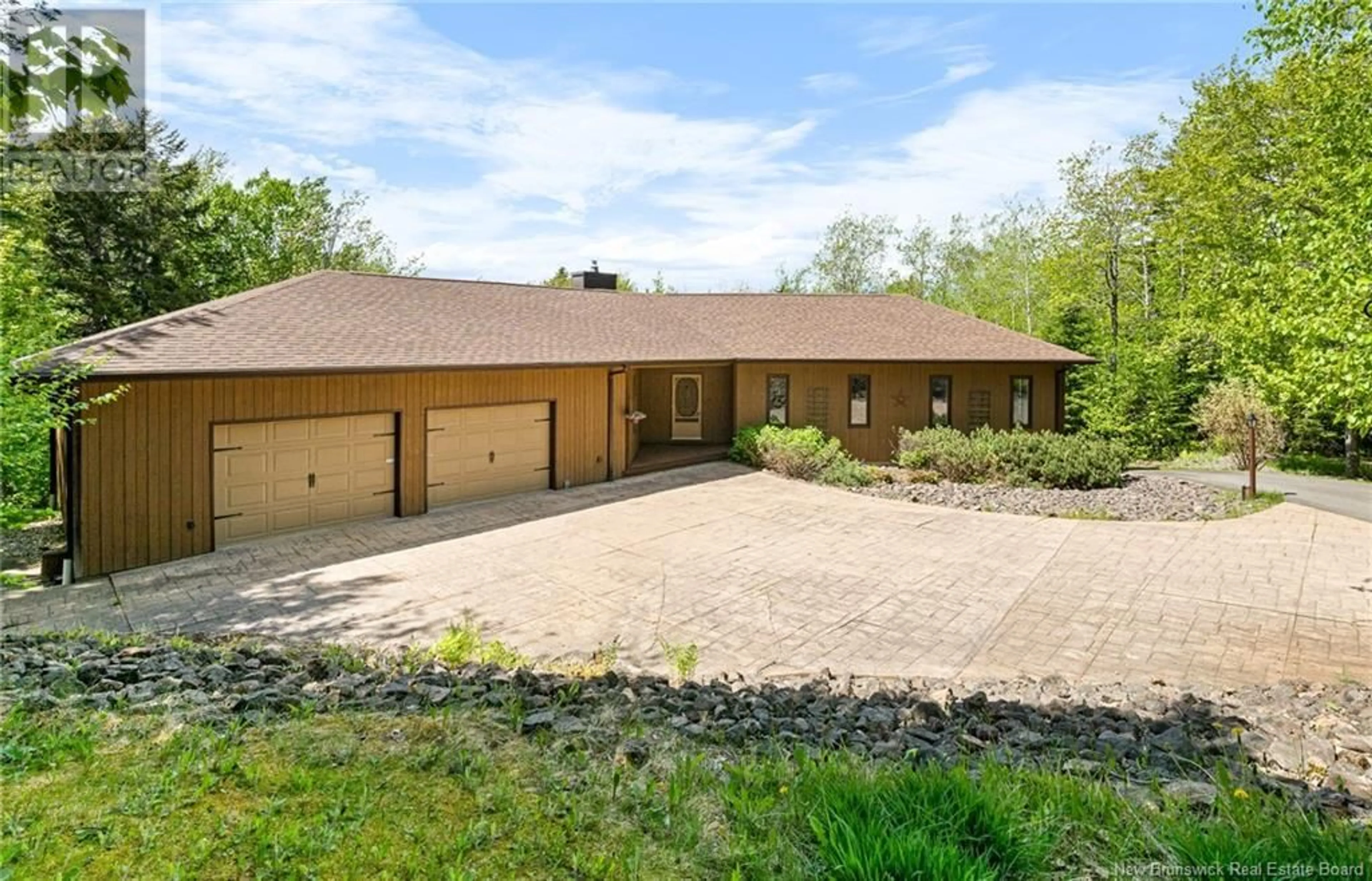 A pic from outside/outdoor area/front of a property/back of a property/a pic from drone, water/lake/river/ocean view for 130 BIRCH HILL CRESCENT, Ammon New Brunswick E1G4T3