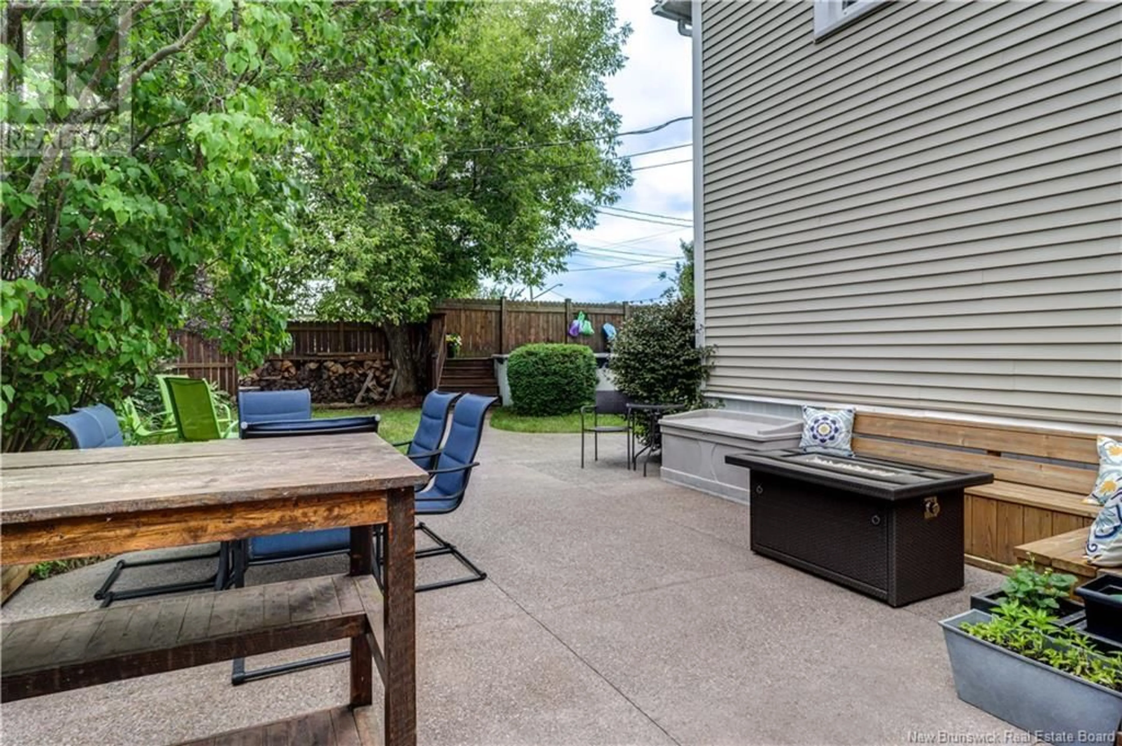 Patio, street for 64 PARK STREET, Sussex New Brunswick E4E1V1