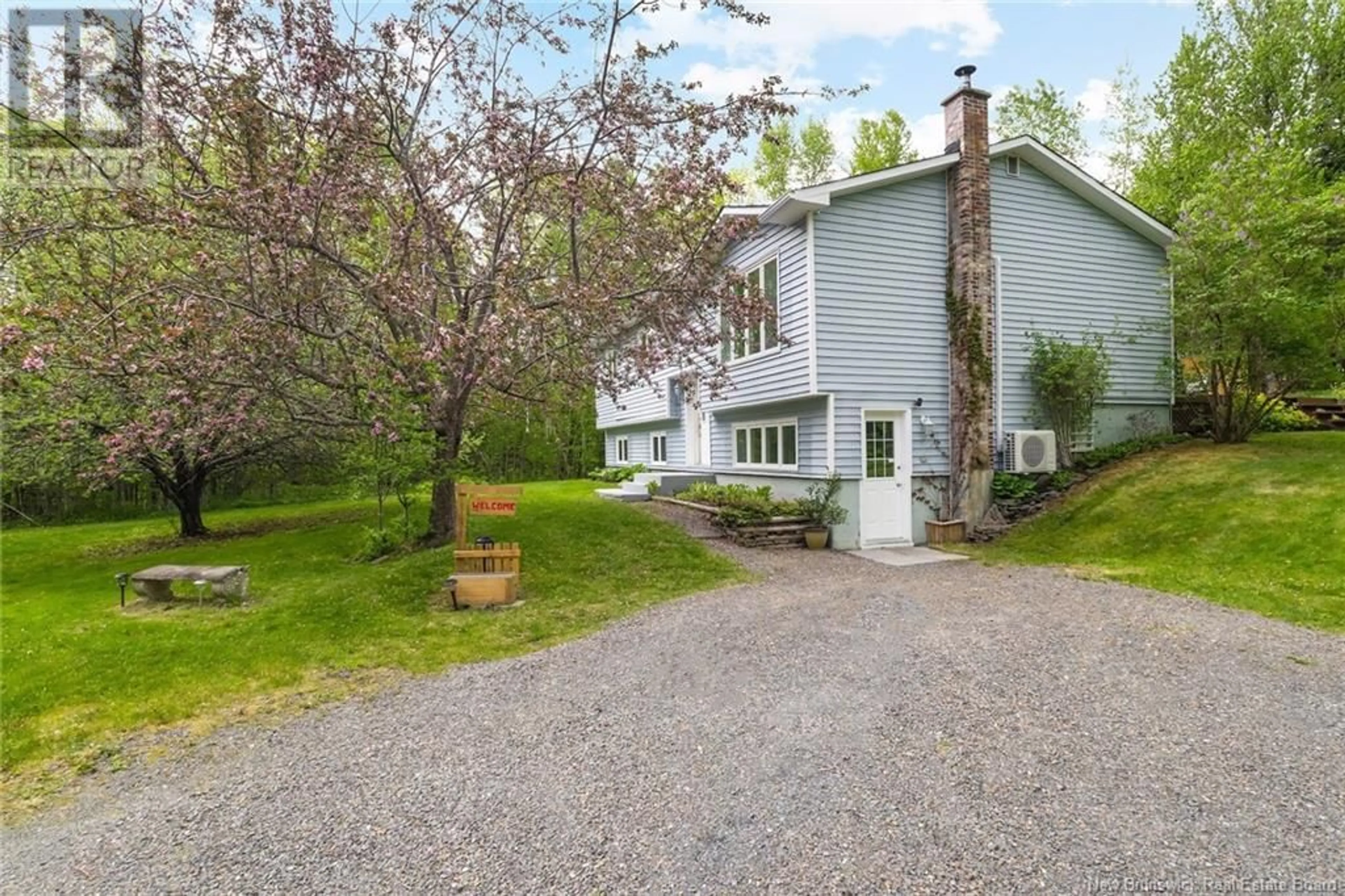 Unknown for 116 FAWN CRESCENT, Hanwell New Brunswick E3E1B5