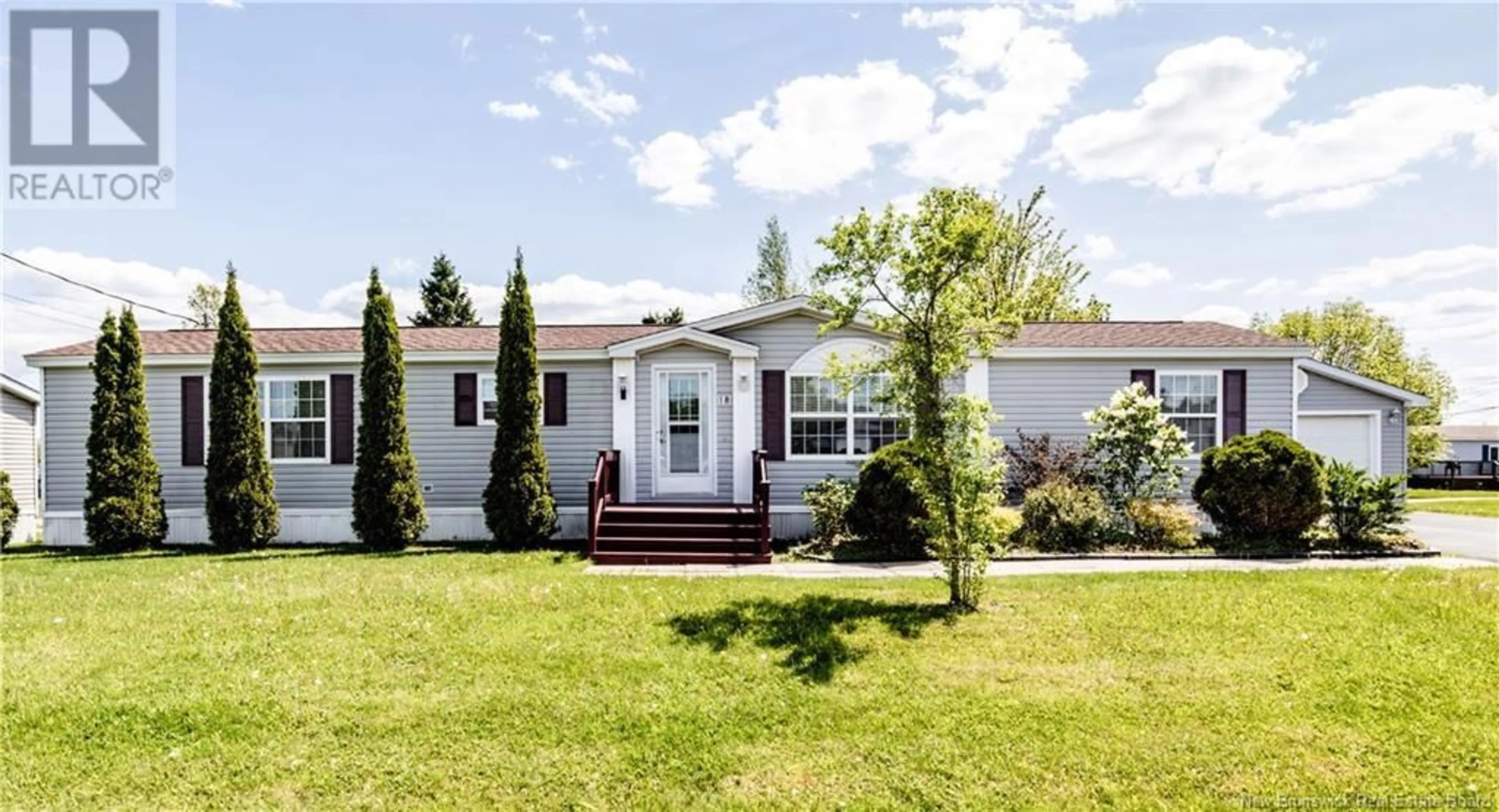 Home with vinyl exterior material, street for 18 BLUE ASH, Moncton New Brunswick E1H3R2