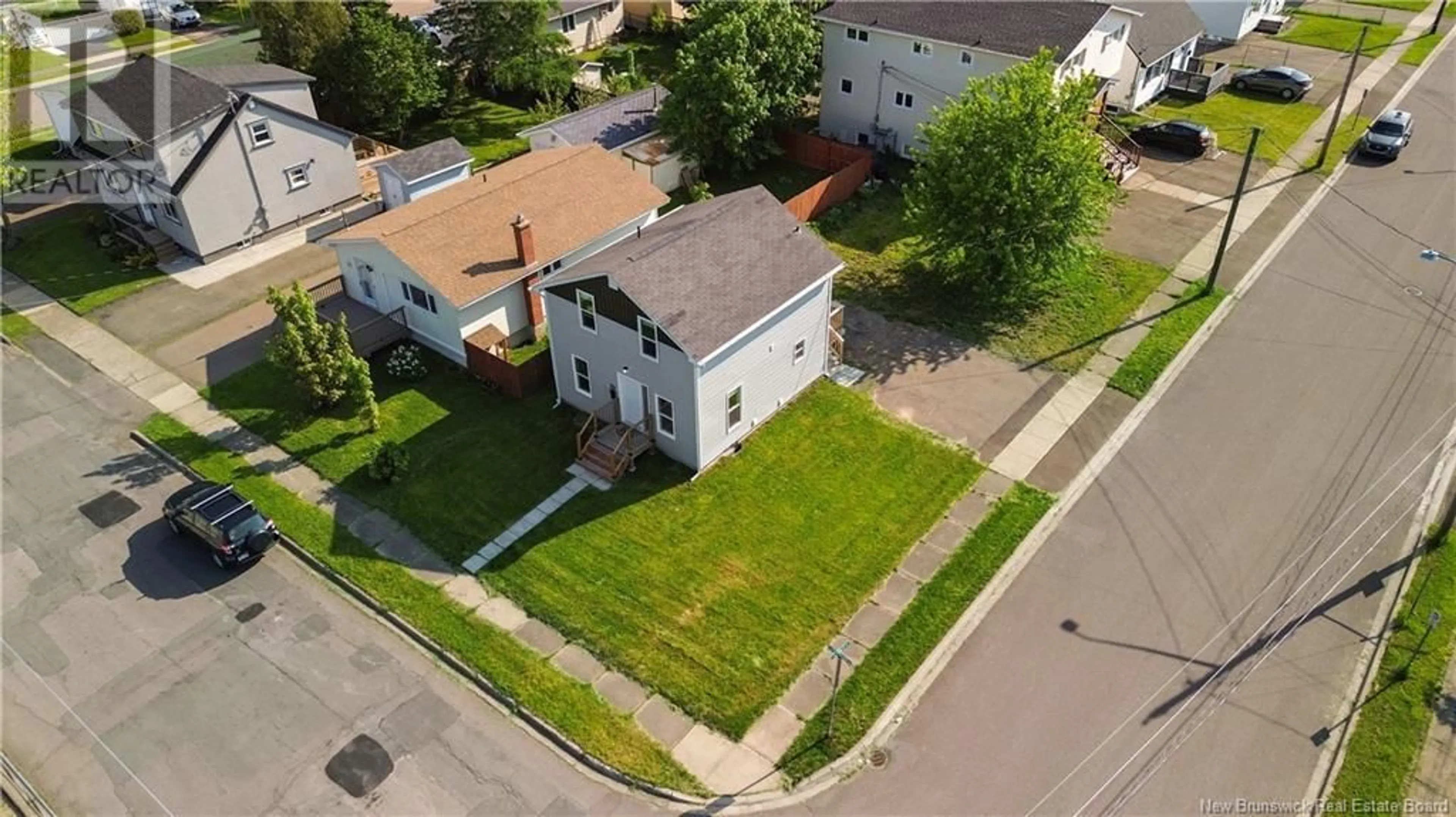 A pic from outside/outdoor area/front of a property/back of a property/a pic from drone, street for 133 CHURCHILL STREET, Moncton New Brunswick E1C7J6