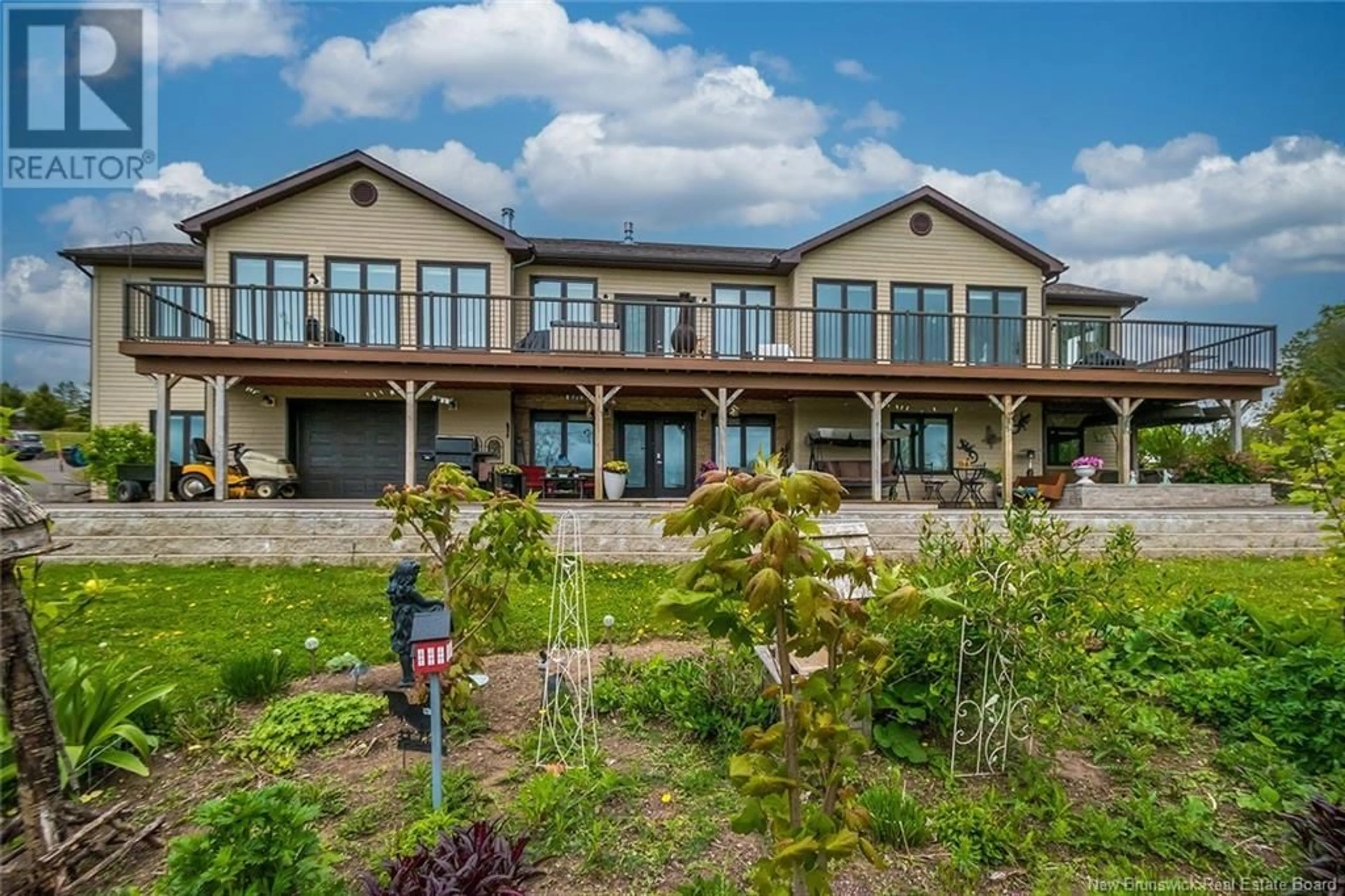 A pic from outside/outdoor area/front of a property/back of a property/a pic from drone, water/lake/river/ocean view for 487 ROUTE 100, Nauwigewauk New Brunswick E5N6Z7