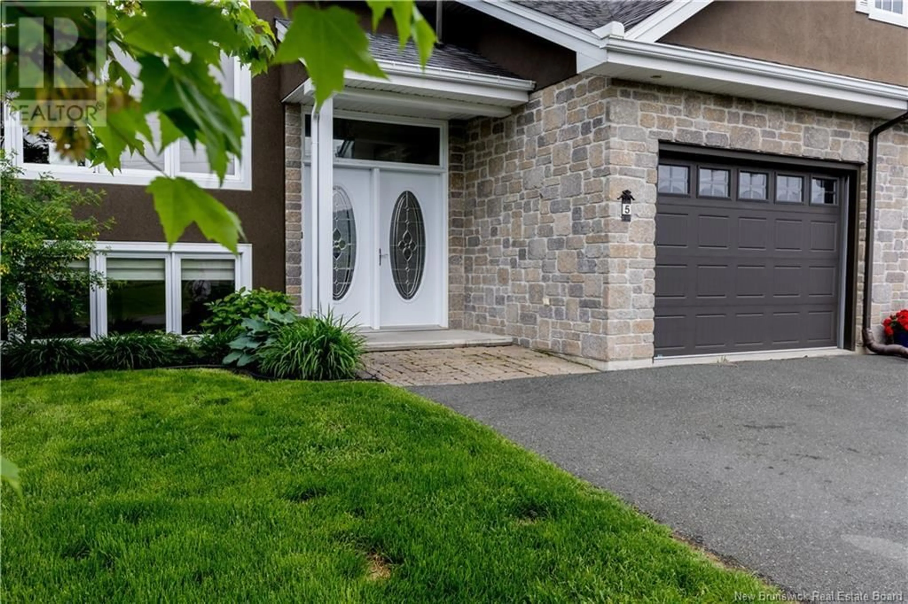 Home with brick exterior material, street for 5 PETER STREET, Grand-Sault/Grand Falls New Brunswick E3Z0B6
