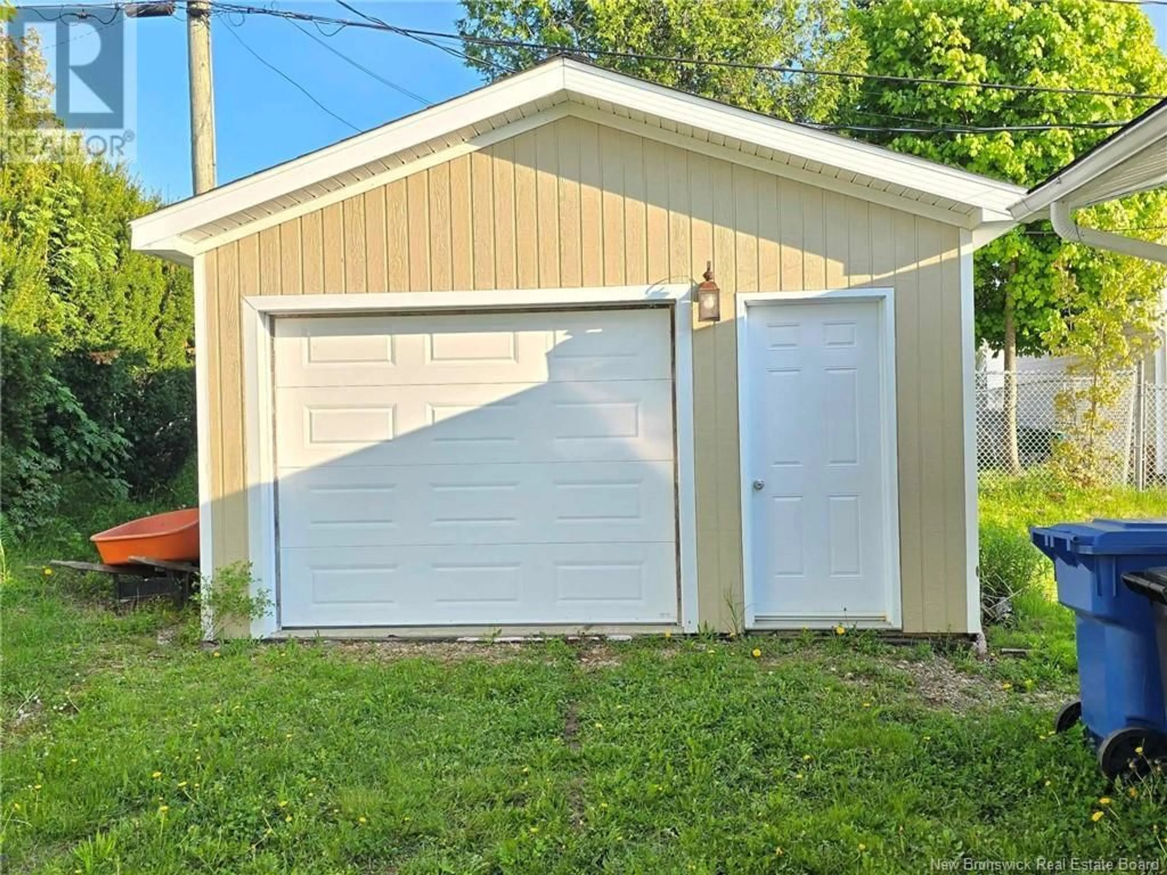Shed for 465 VARRILY STREET, Bathurst New Brunswick E2A2P2