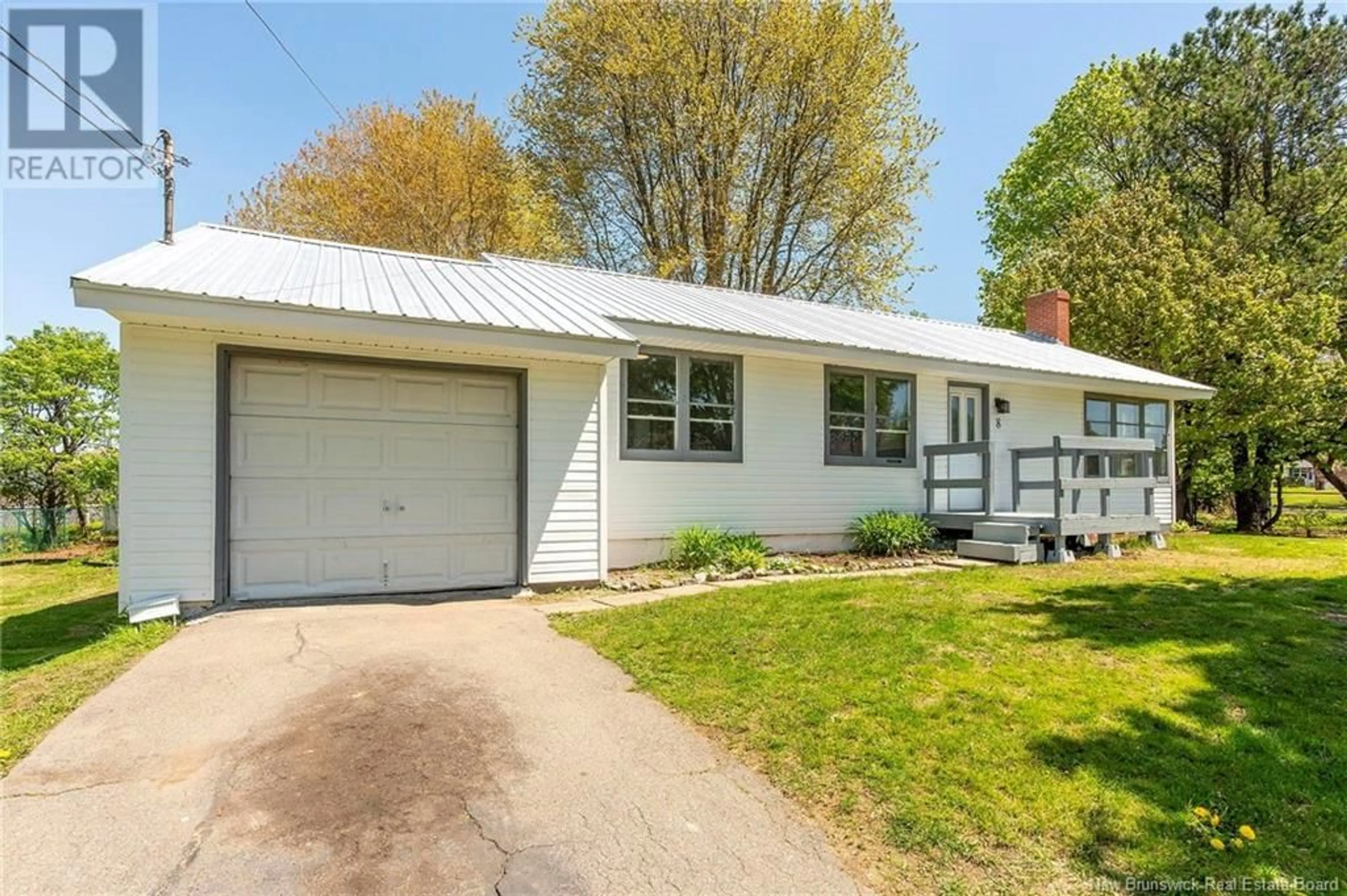 Home with vinyl exterior material, street for 8 SILVER CRESCENT, Saint John New Brunswick E2J3G3