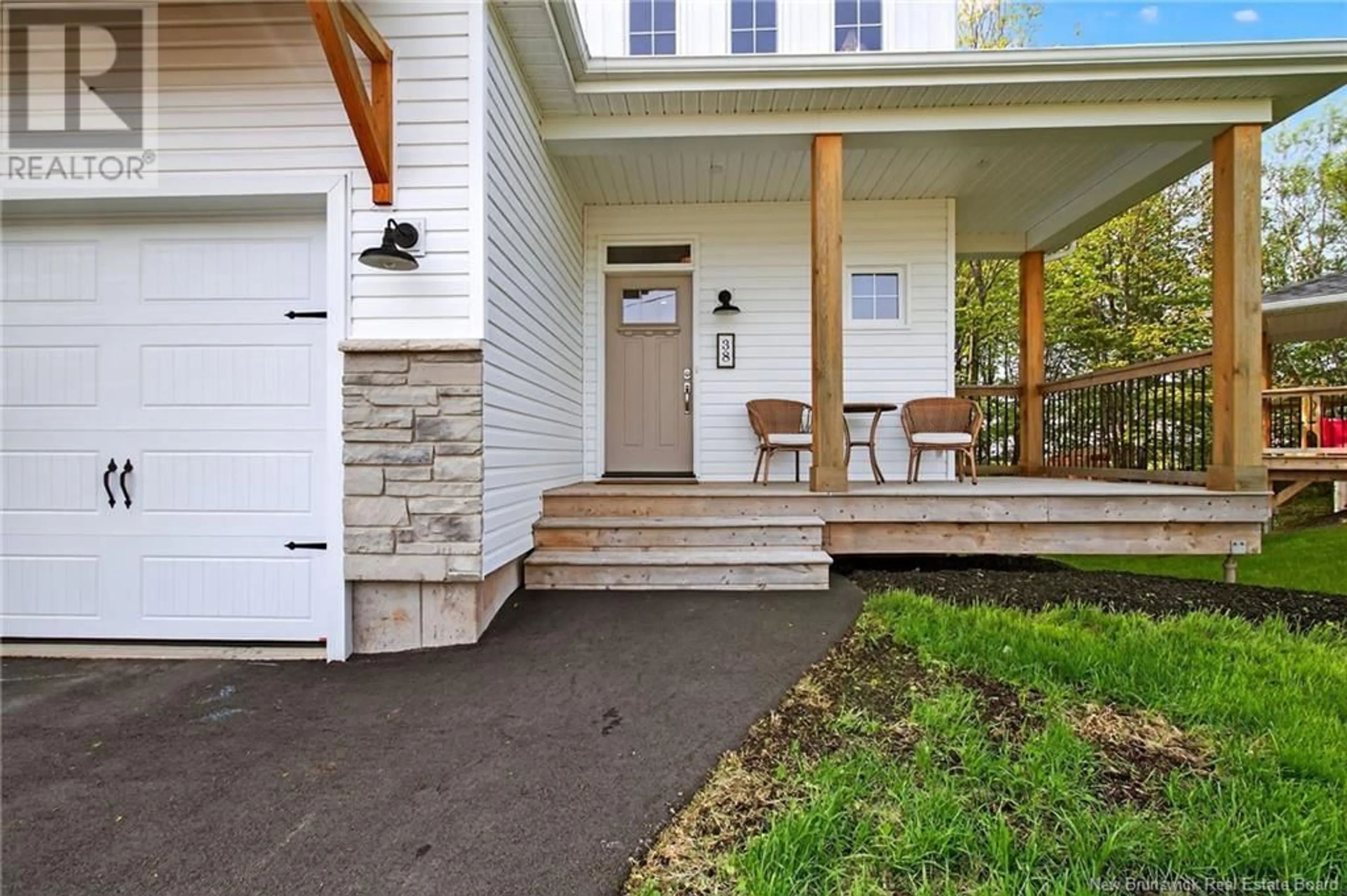 Home with vinyl exterior material, street for 38 HEROS COURT, Moncton New Brunswick E1G6A2