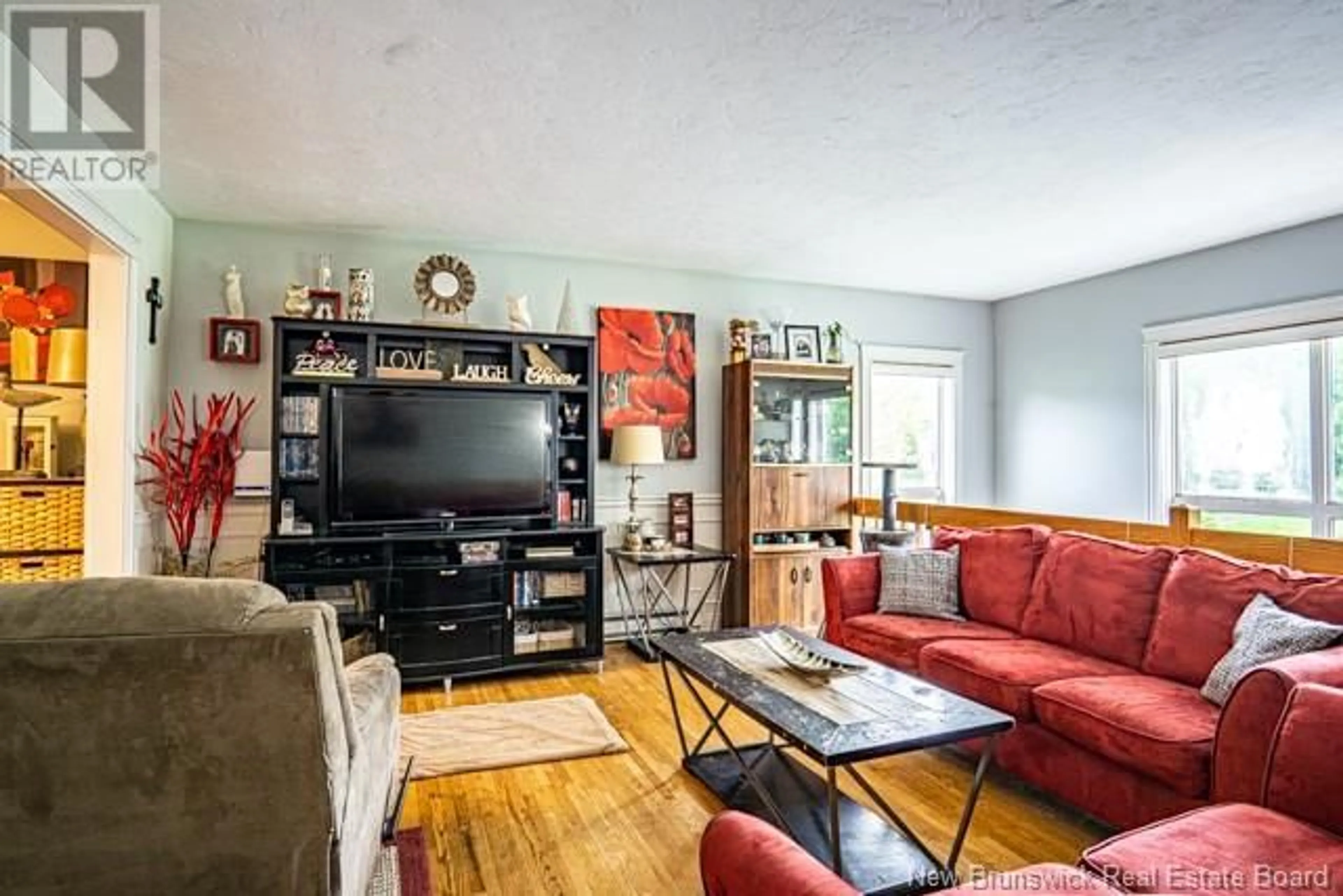Living room with furniture, unknown for 12 WILLINGDON STREET, Oromocto New Brunswick E2V4N5
