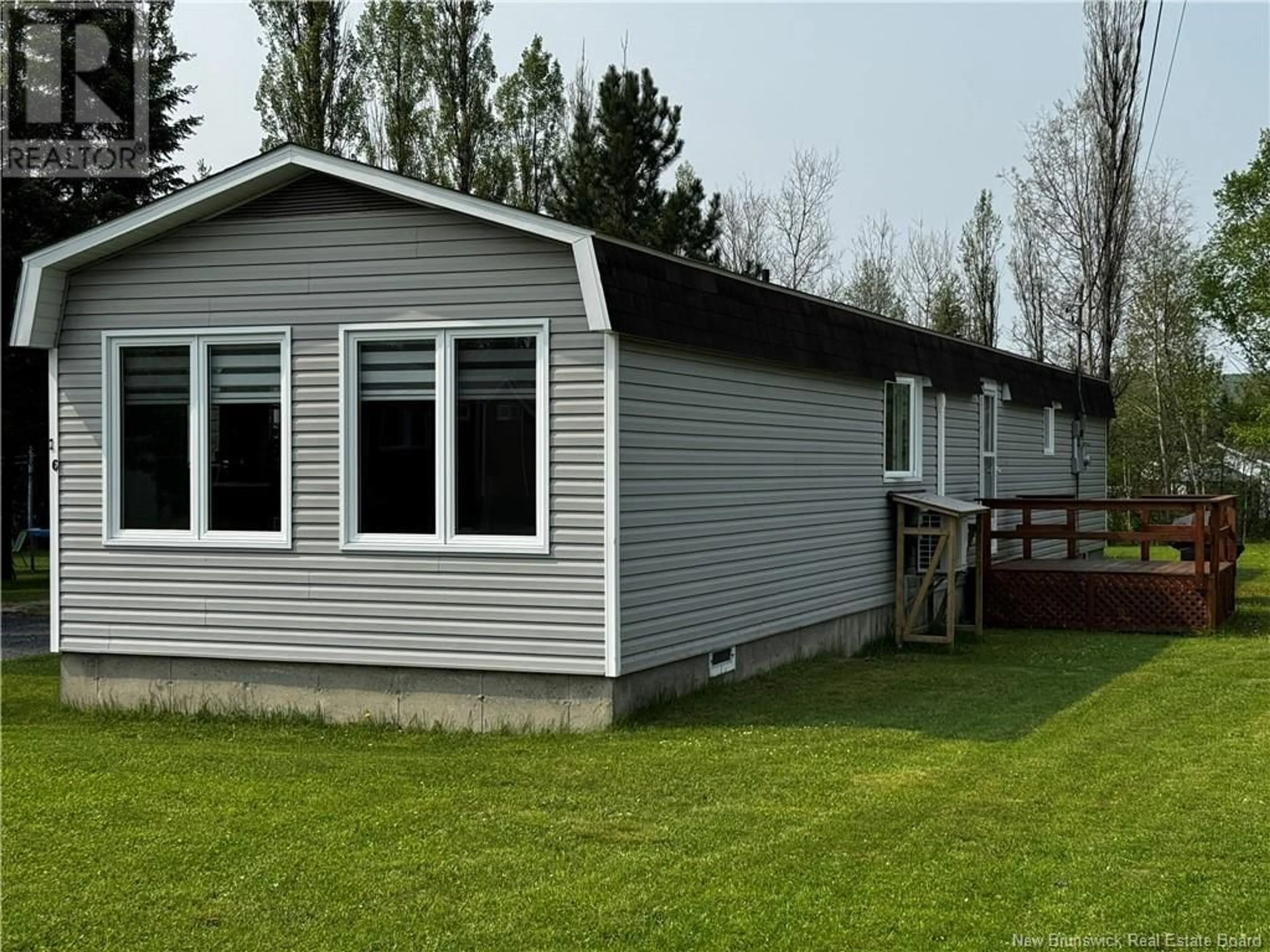 Home with vinyl exterior material, unknown for 16 LE PARADIS STREET, Saint-Jacques New Brunswick E7B1T5