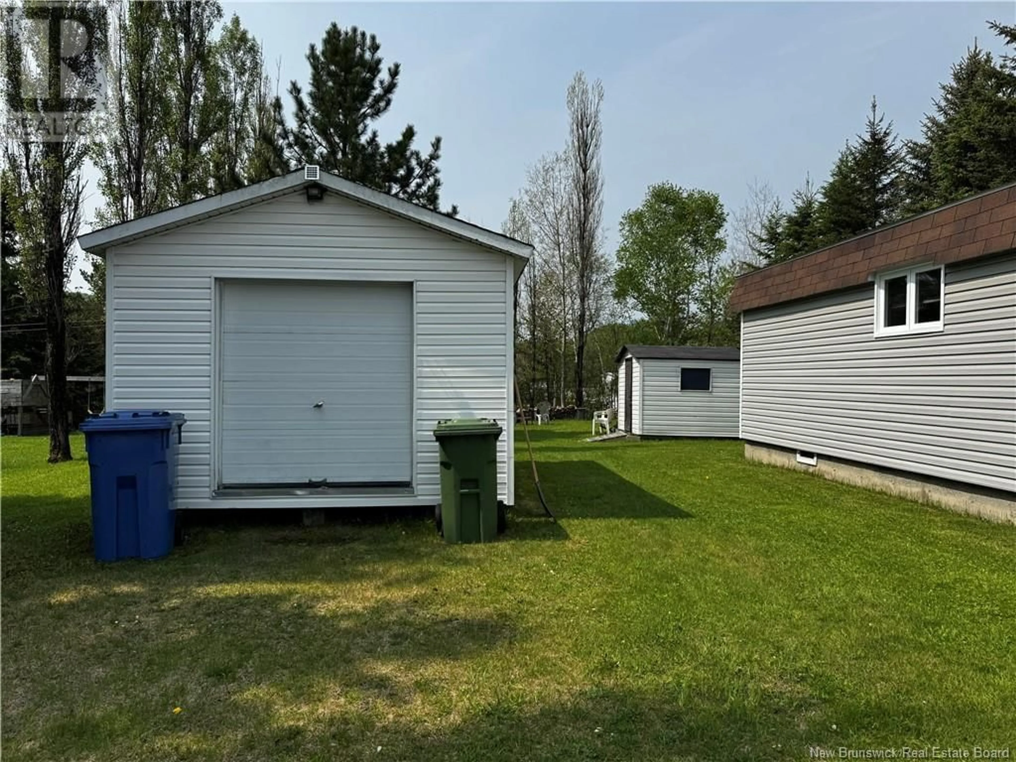 Shed for 16 LE PARADIS STREET, Saint-Jacques New Brunswick E7B1T5