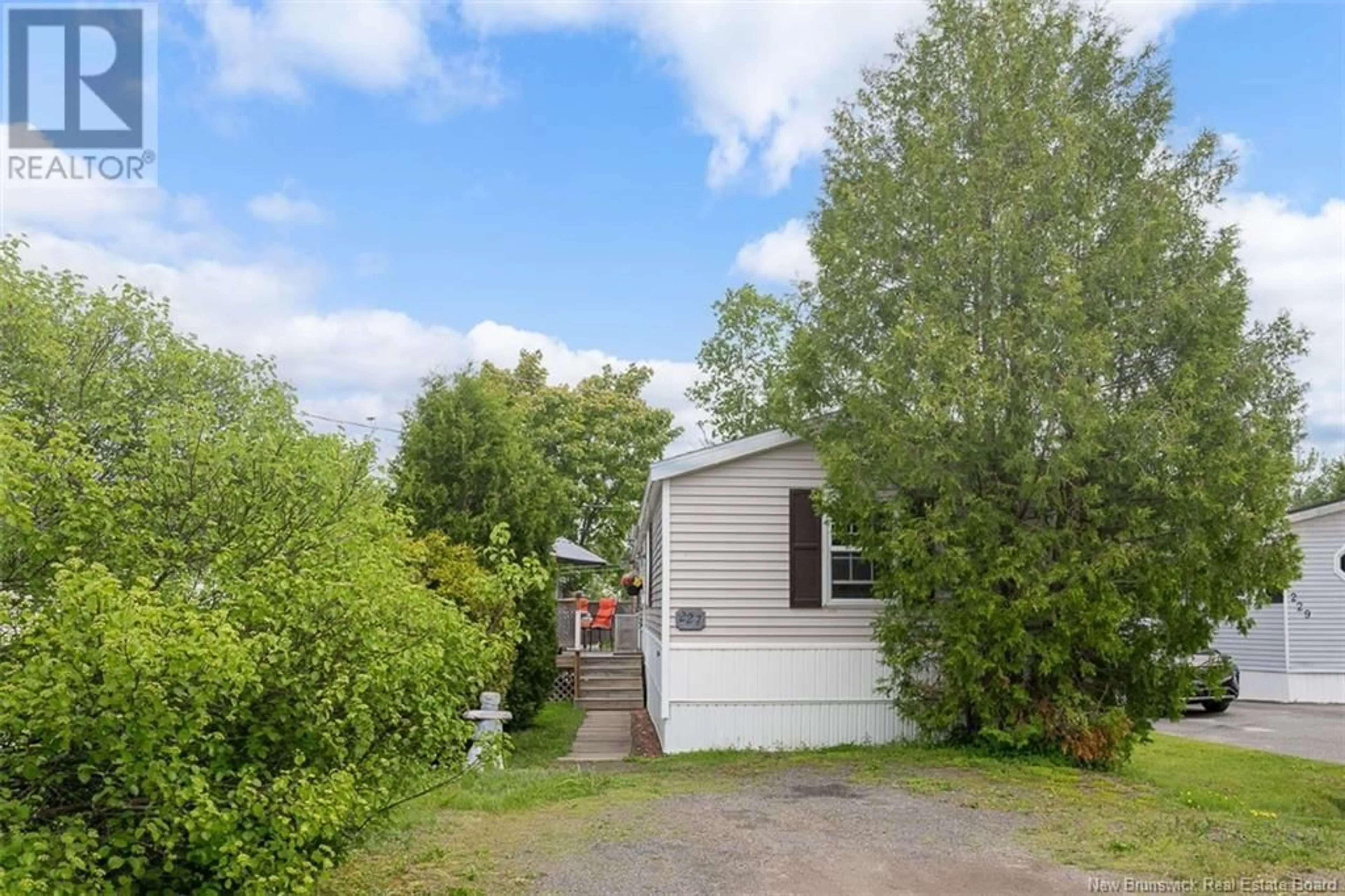 Shed for 227 DRIFTWOOD LOOP, Fredericton New Brunswick E3B7P1