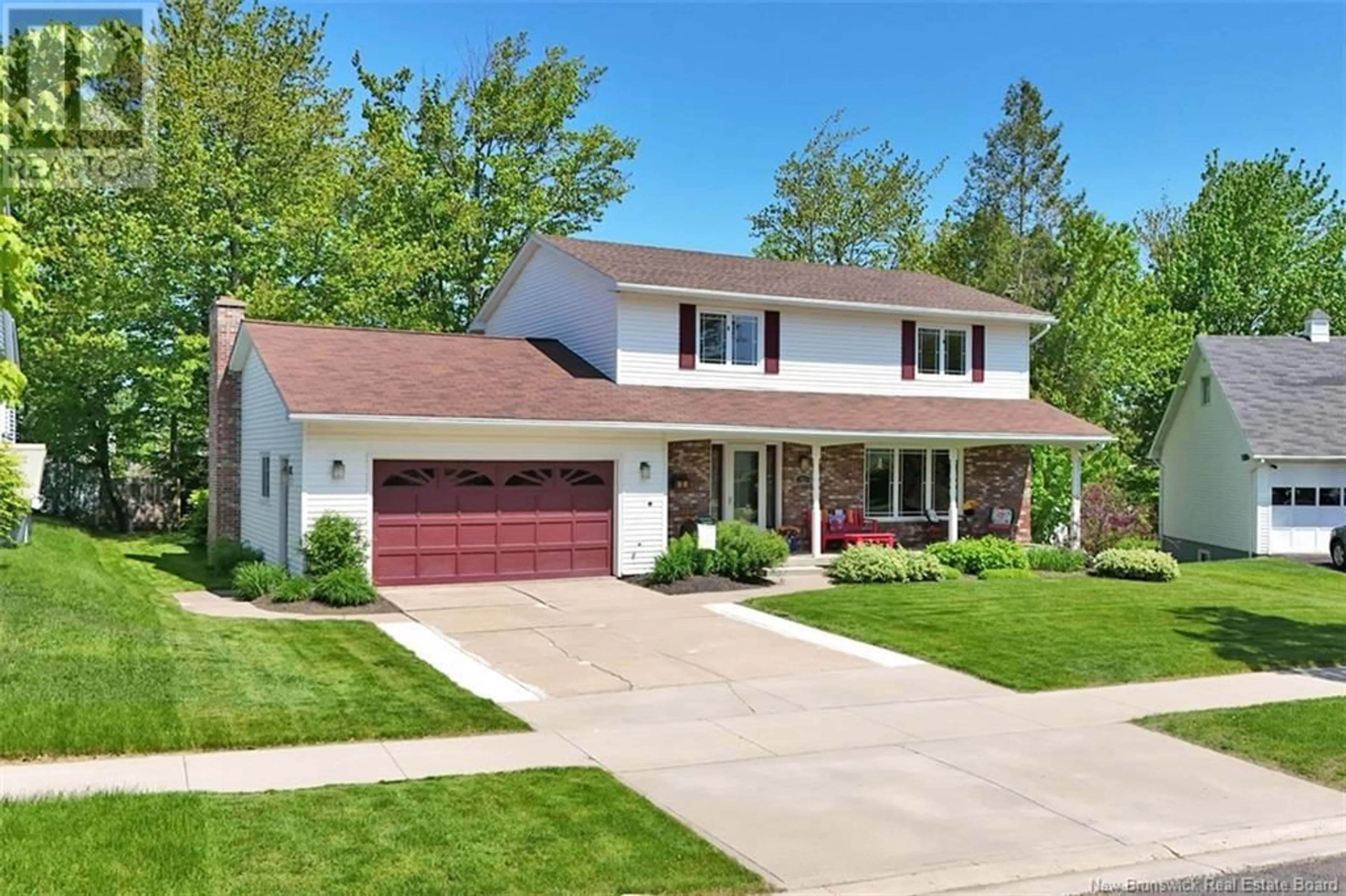 Home with vinyl exterior material, street for 52 GLOUCESTER CRESCENT, Fredericton New Brunswick E3B6E6