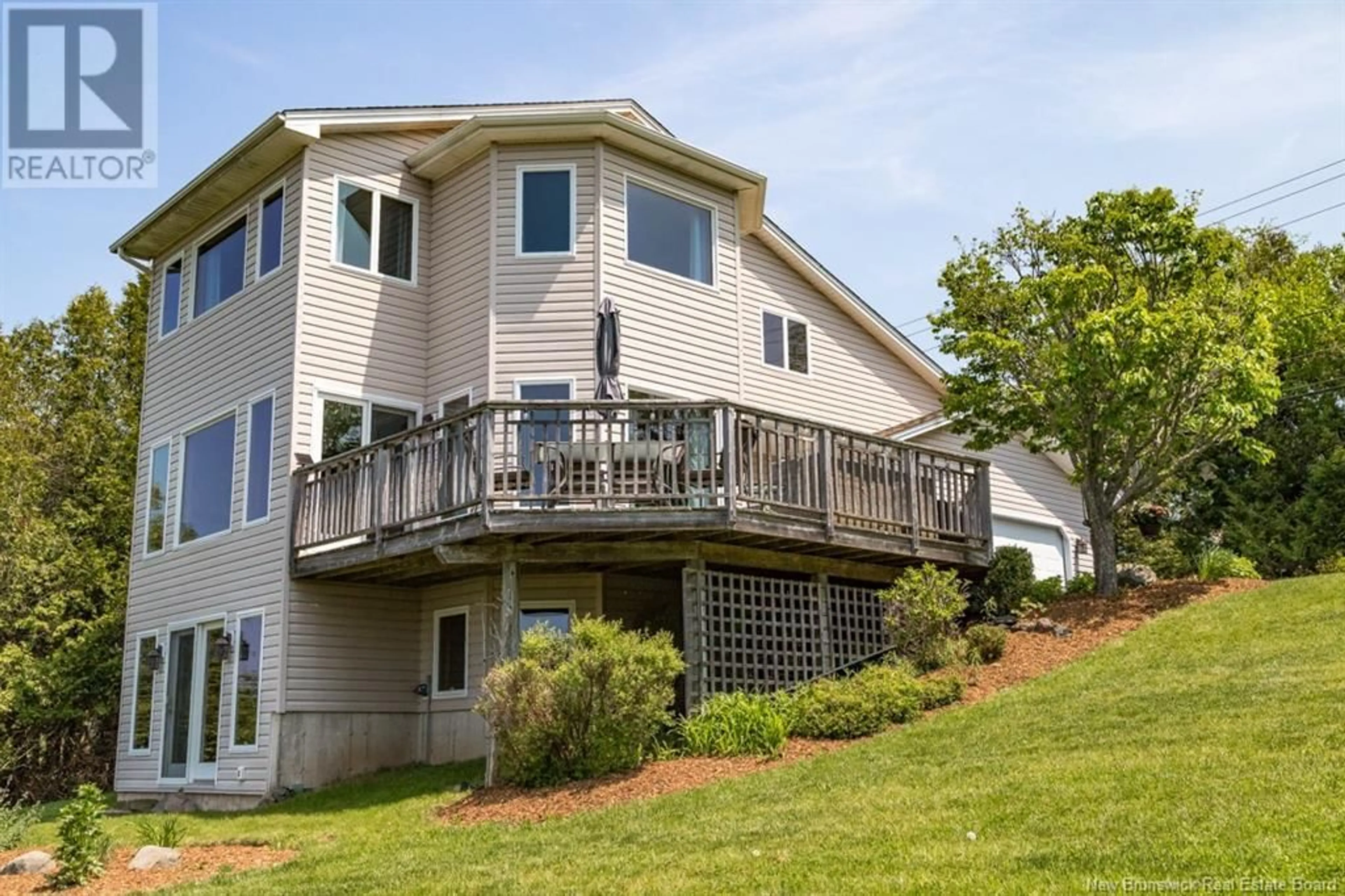 Home with vinyl exterior material, water/lake/river/ocean view for 339 MODEL FARM ROAD, Quispamsis New Brunswick E2G1M1