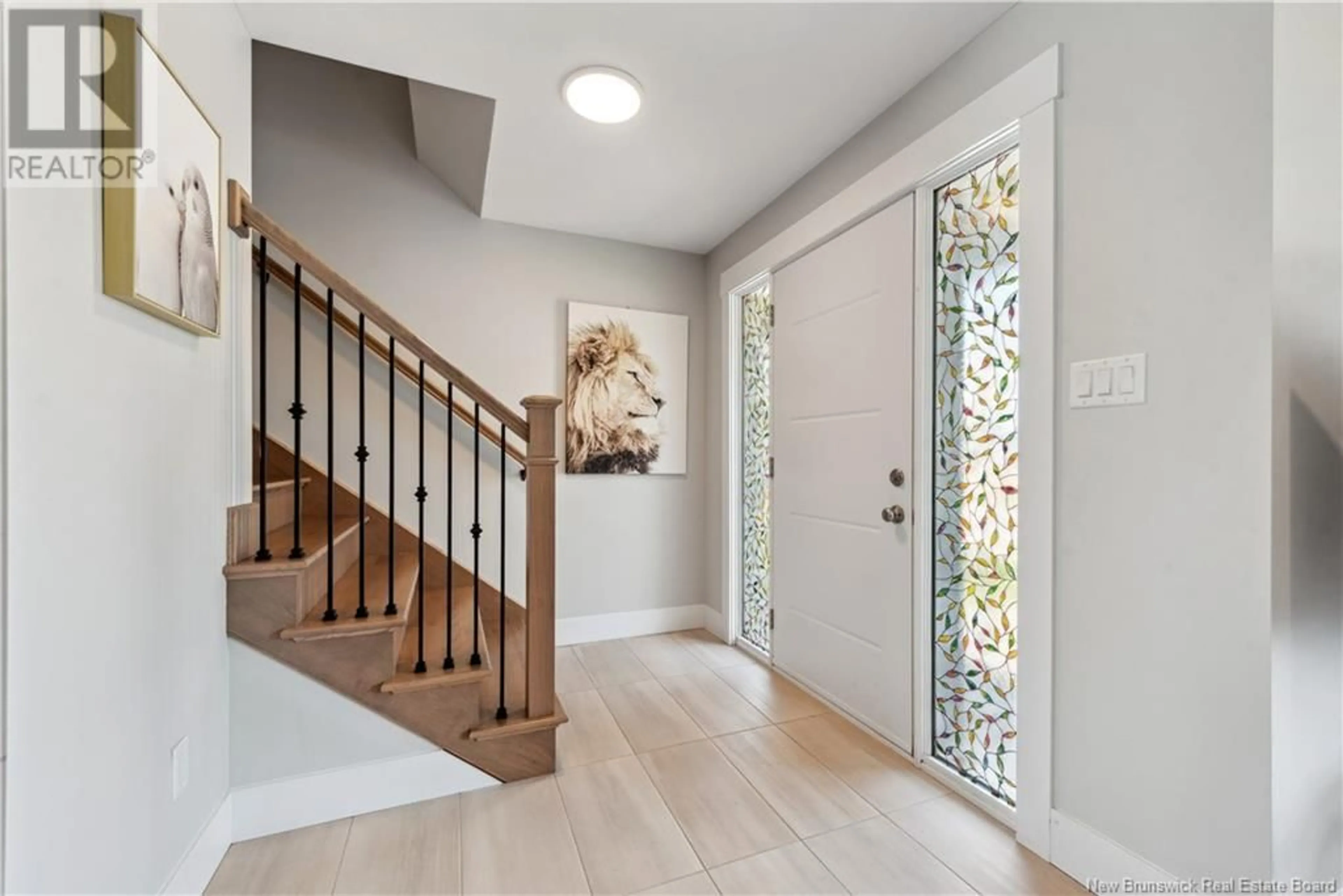 Indoor entryway for 225 FALCON DRIVE, Moncton New Brunswick E1G6H3