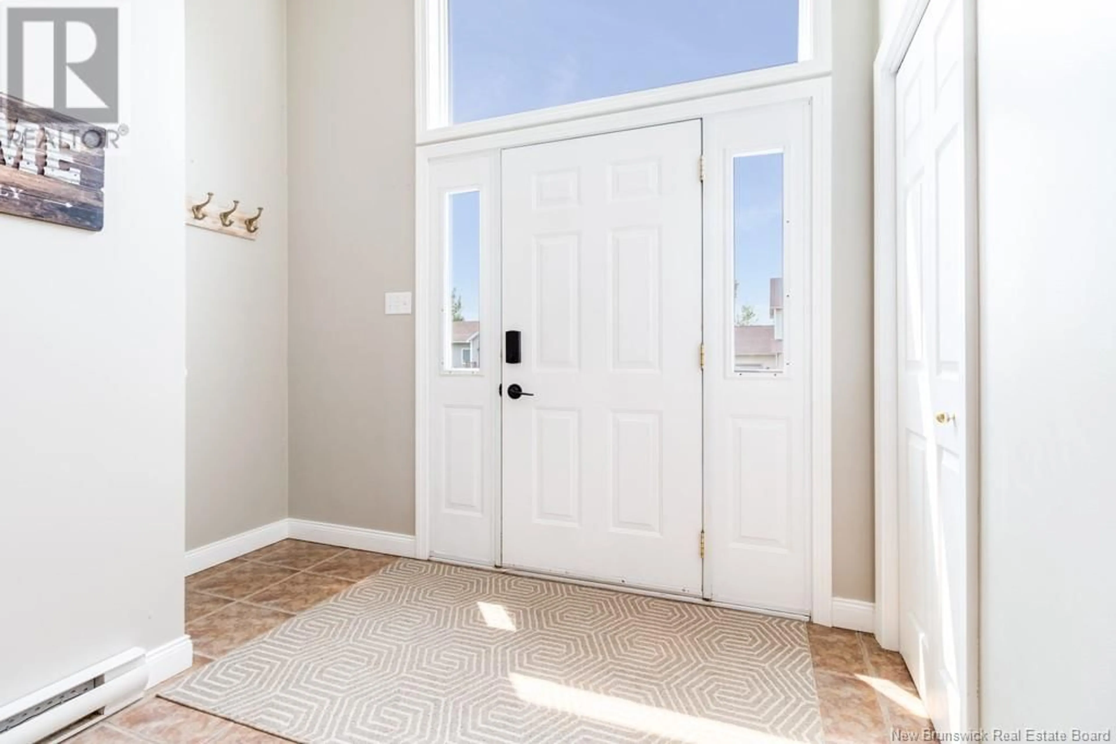 Indoor entryway for 45 WILLINGDON STREET, Oromocto New Brunswick E2V2S2