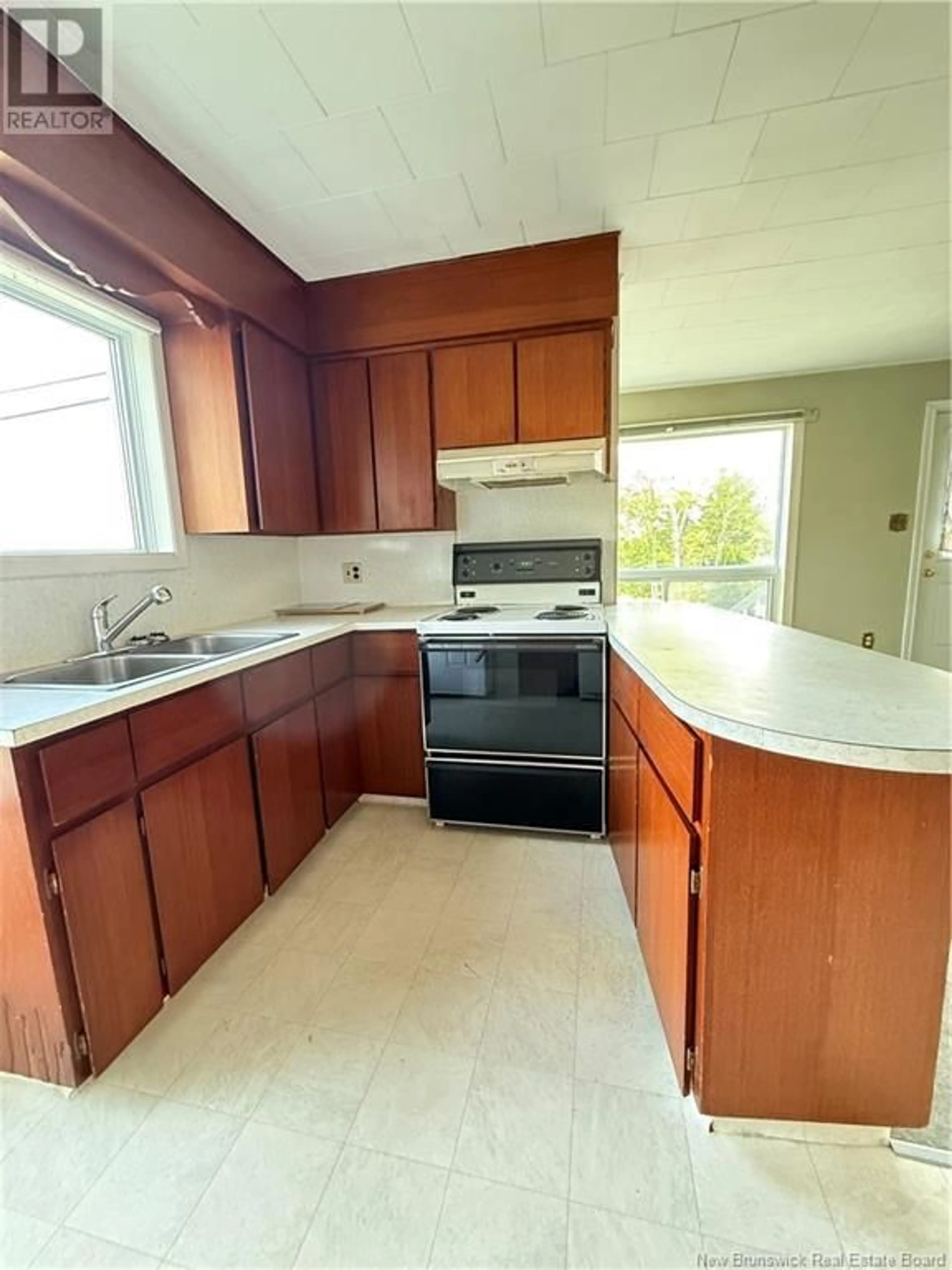 Standard kitchen, unknown for 30513 RTE 134, Mcleods New Brunswick E3N5V3