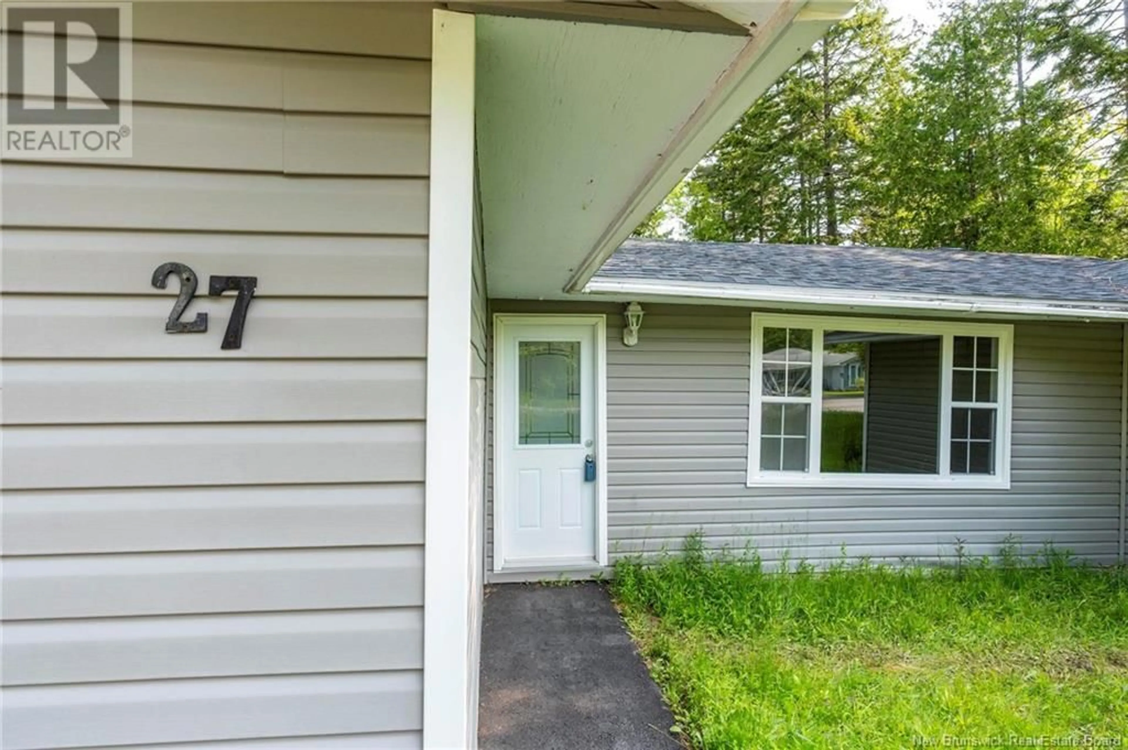 Home with vinyl exterior material, street for 27 IONA AVENUE, Rothesay New Brunswick E2E3J1
