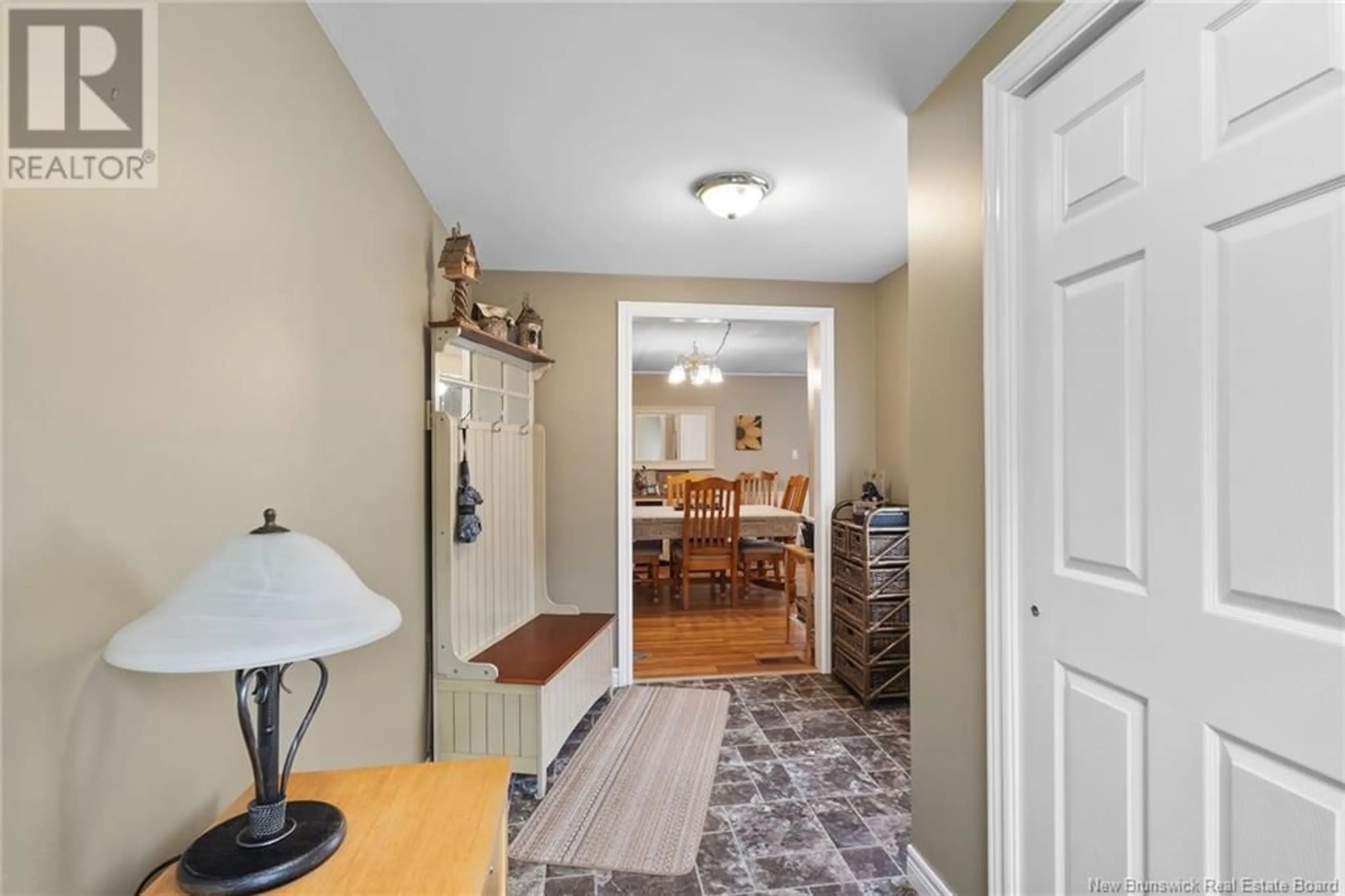 Indoor entryway for 202 UPTON STREET, Minto New Brunswick E4B3V9