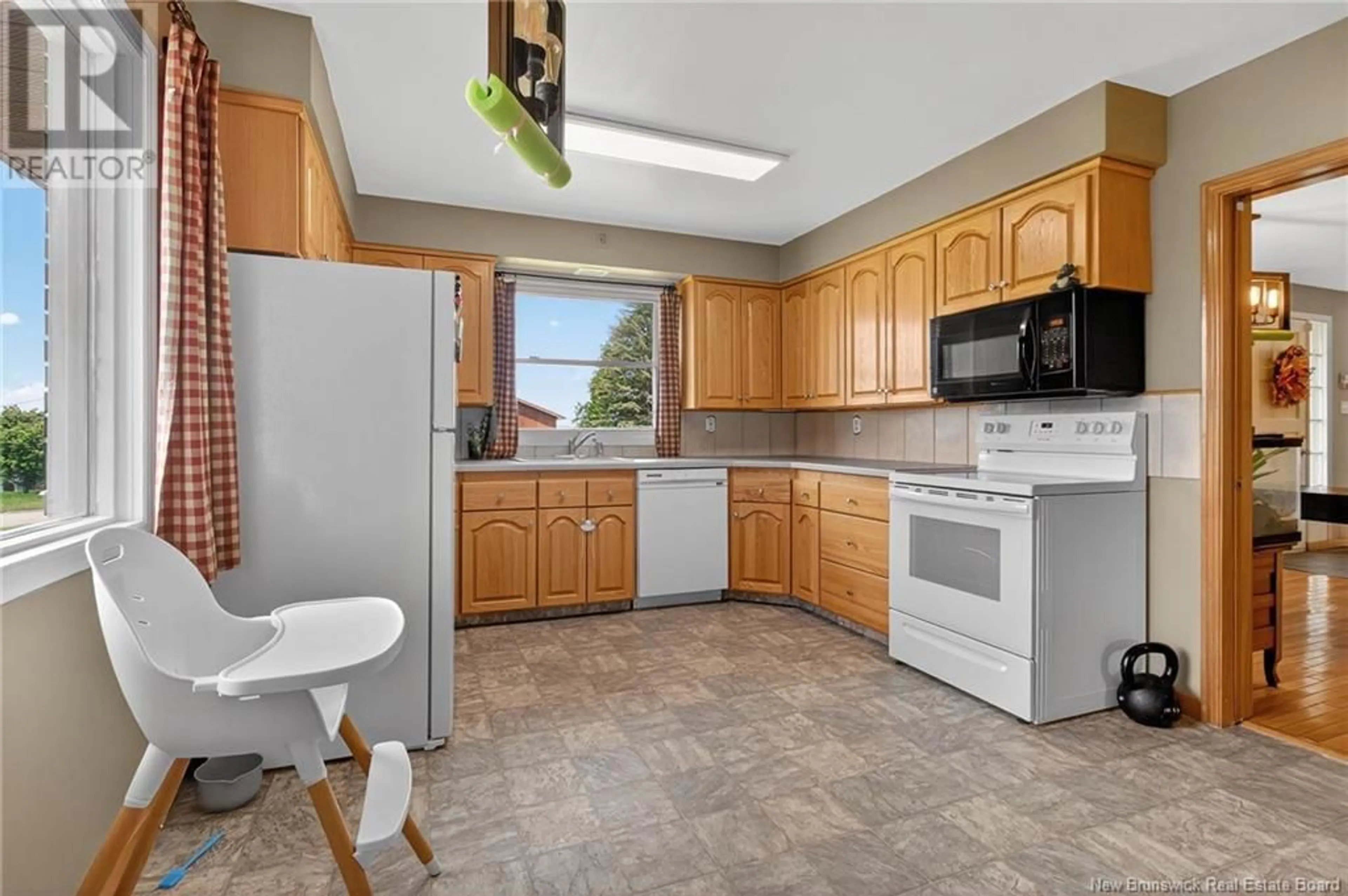 Standard kitchen, ceramic/tile floor for 47 WOOLRIDGE STREET, Riverview New Brunswick E1B3S8
