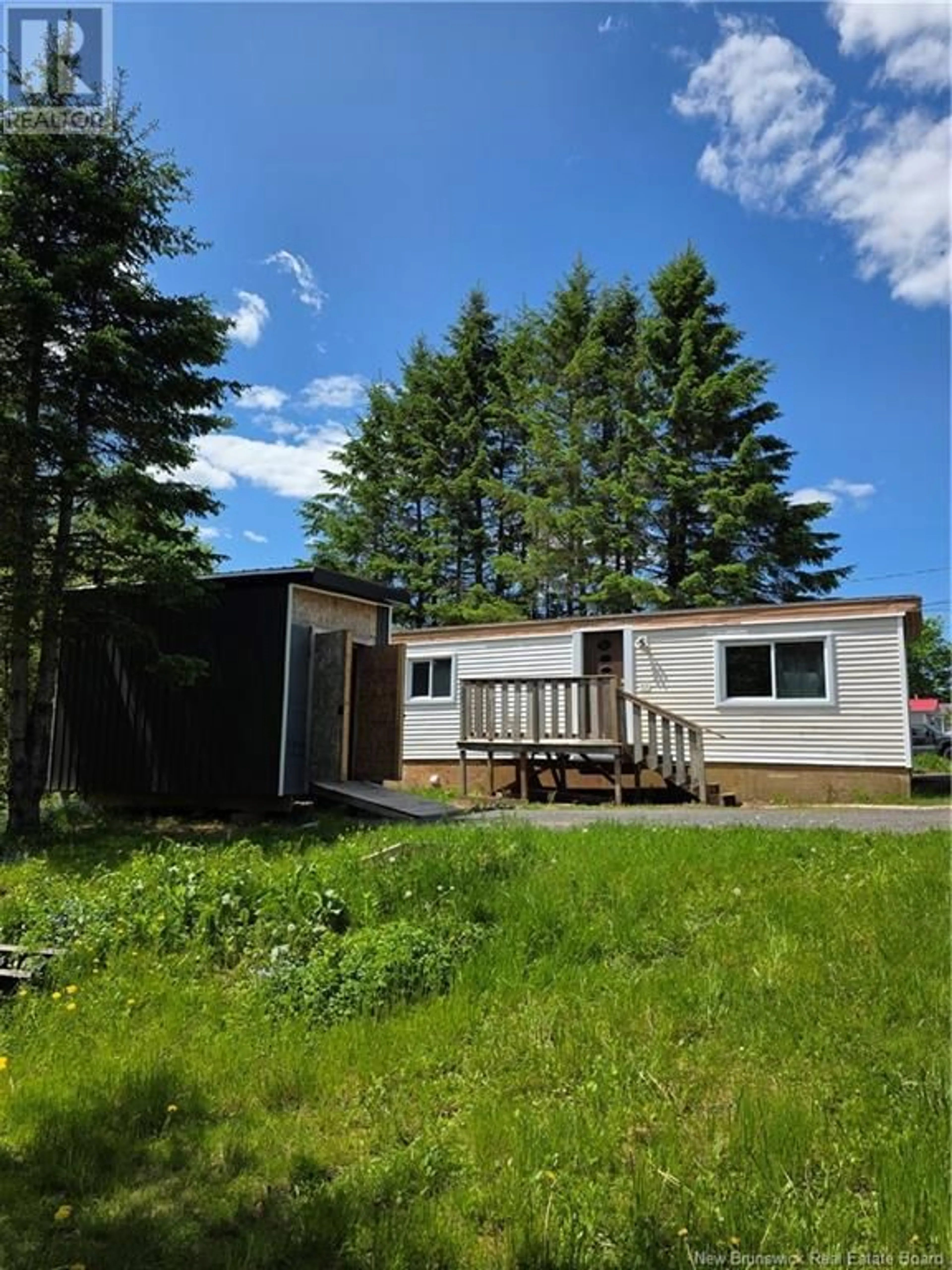 A pic from outside/outdoor area/front of a property/back of a property/a pic from drone, unknown for 409 KINGSLEY ROAD, Kingsley New Brunswick E3G6C3