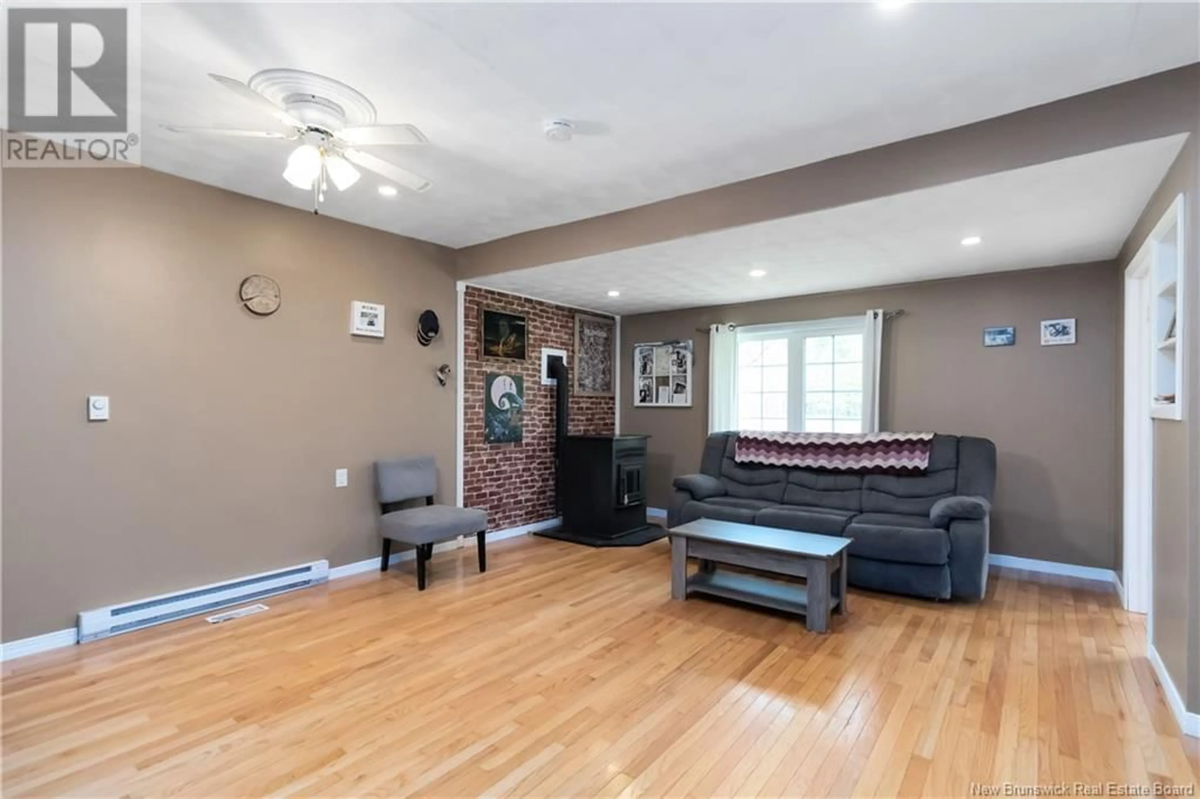 Living room with furniture, unknown for 1608 ROUTE 885, Havelock New Brunswick E4Z5L9