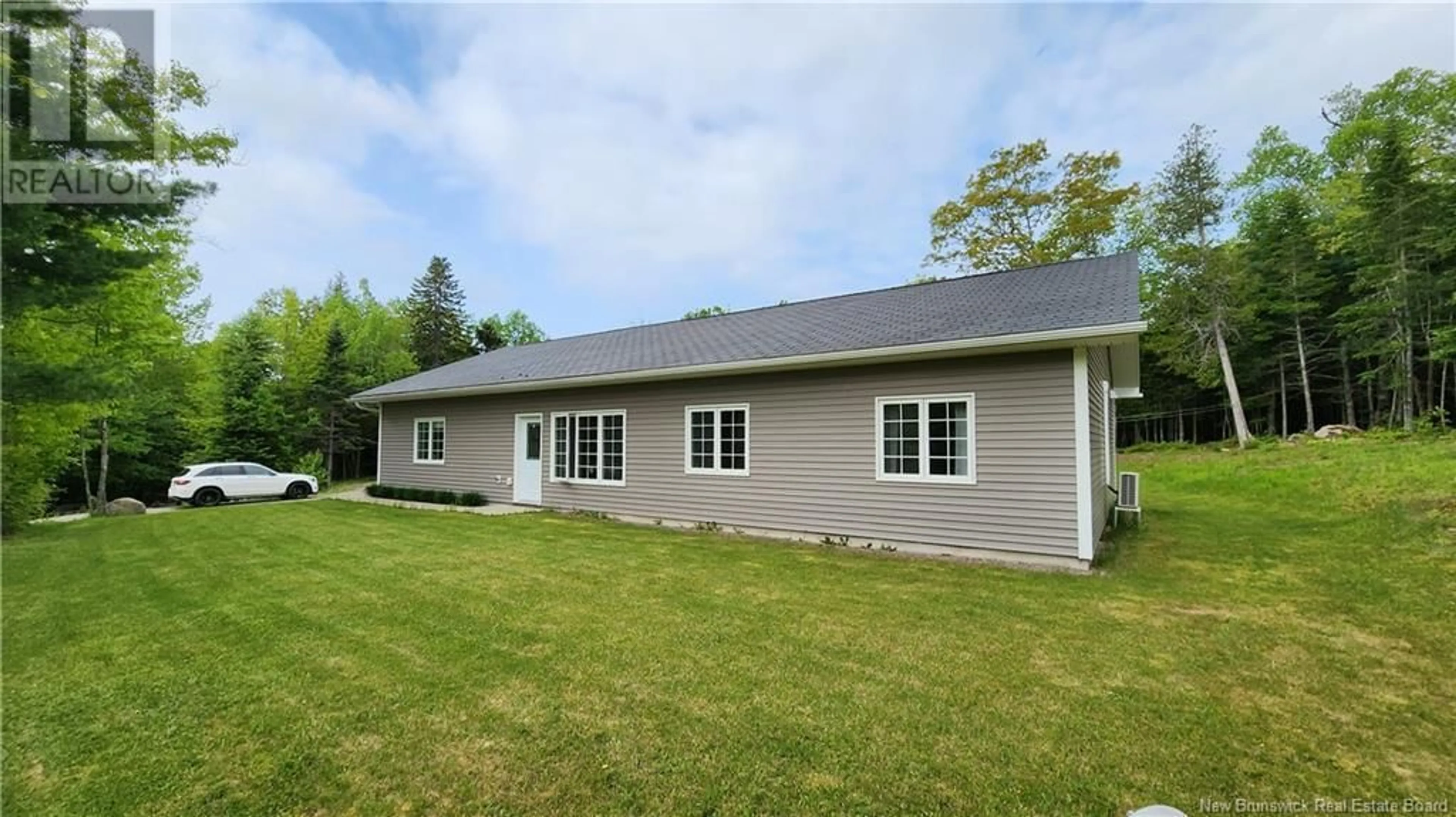 Home with vinyl exterior material, unknown for 130 SUNSET VALLEY ROAD, Nerepis New Brunswick E5K4S1