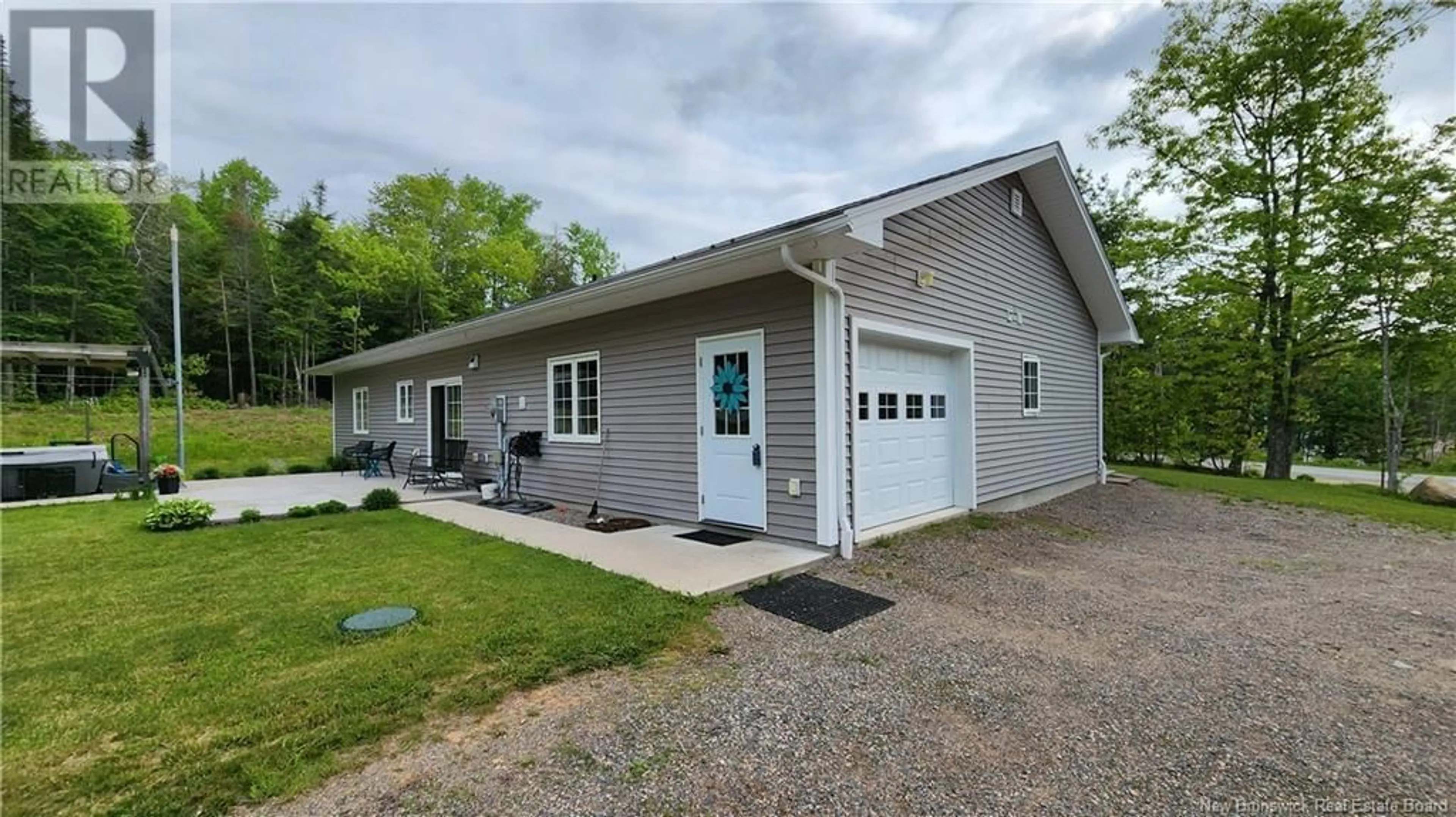 Indoor garage for 130 SUNSET VALLEY ROAD, Nerepis New Brunswick E5K4S1