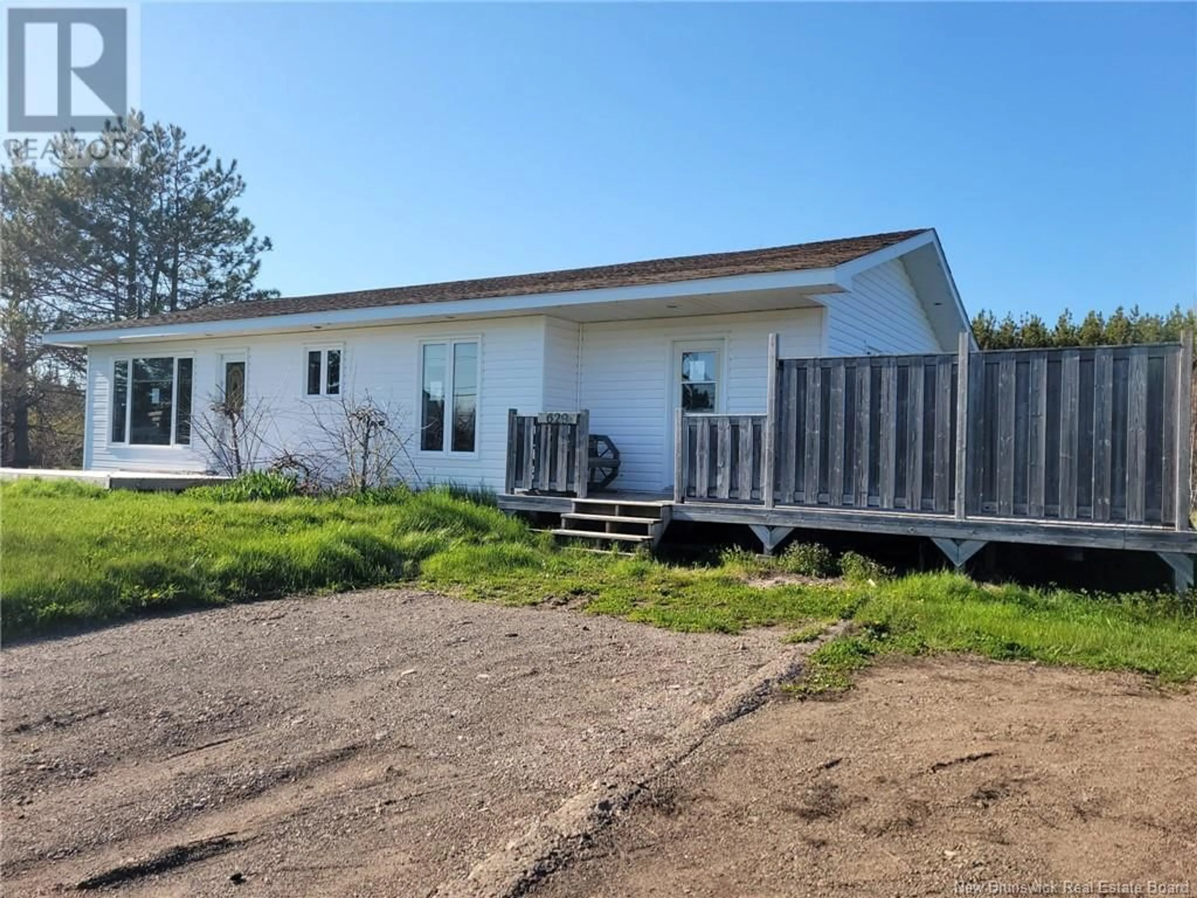 A pic from outside/outdoor area/front of a property/back of a property/a pic from drone, building for 629 FOUR ROAD, Four Roads New Brunswick E1Y2Y8