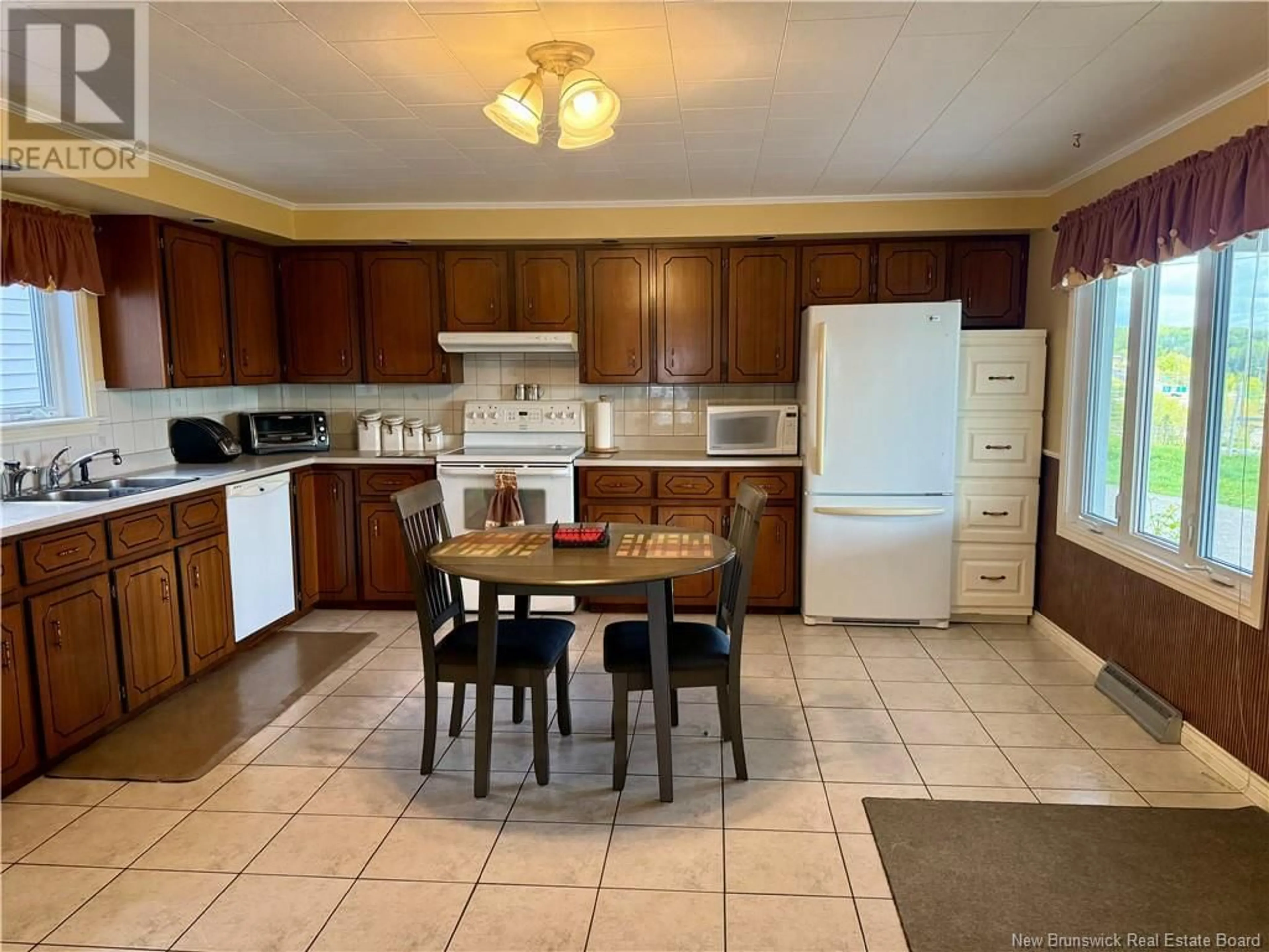 Standard kitchen, ceramic/tile floor for 12 SOUCY LANE, Grand-Sault/Grand Falls New Brunswick E3Y1A7