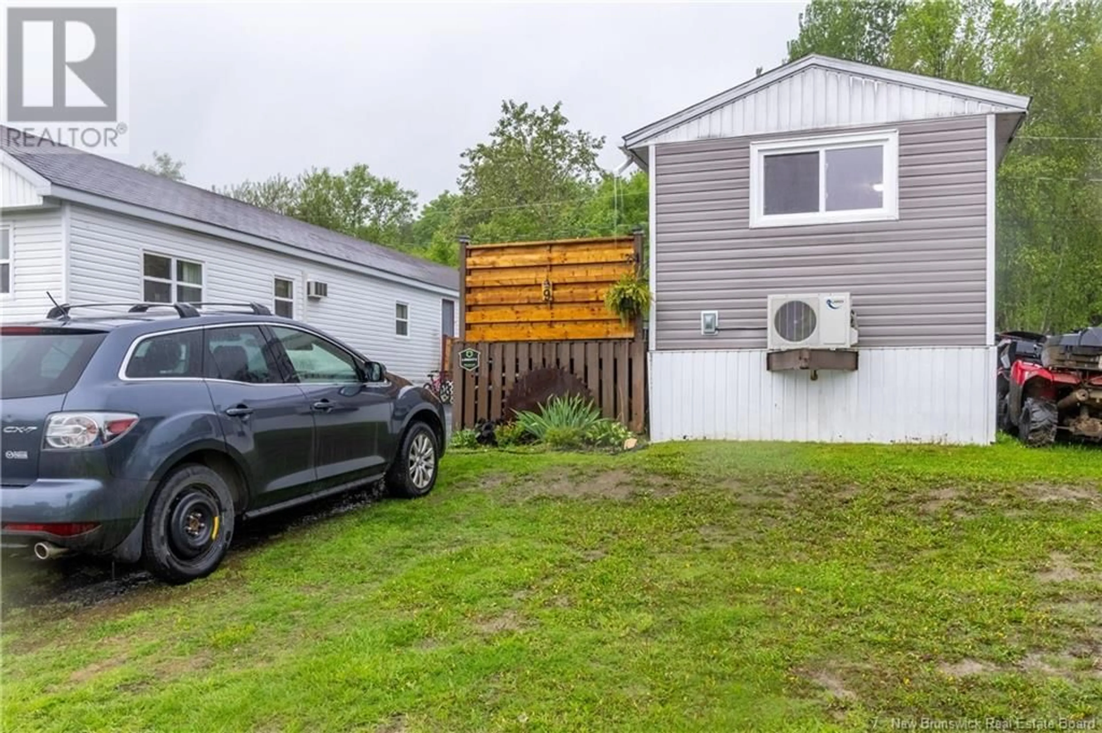 Unknown for 9 CHESTNUT STREET, Woodstock New Brunswick E7M1K4