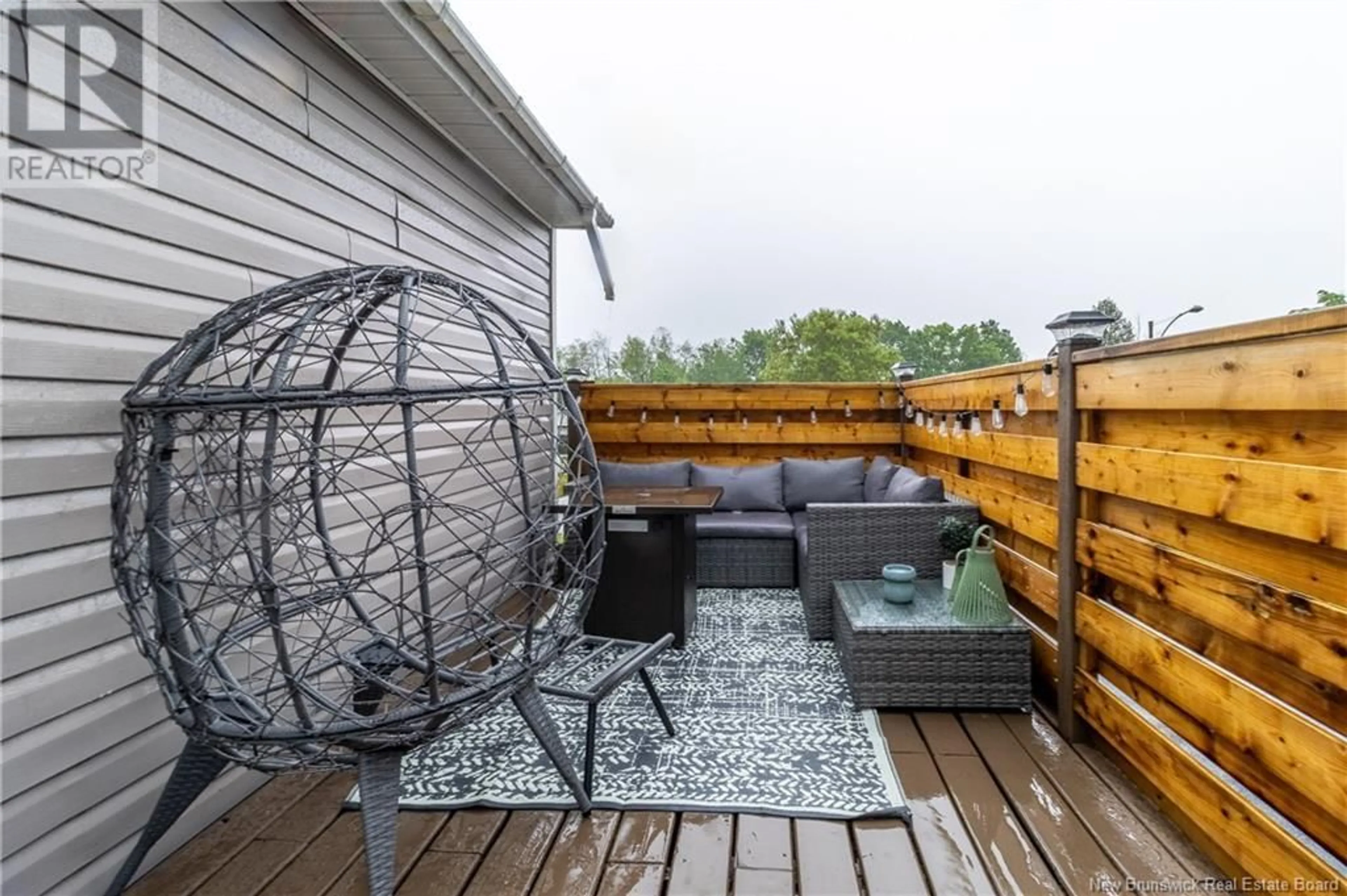Patio, mountain view for 9 CHESTNUT STREET, Woodstock New Brunswick E7M1K4