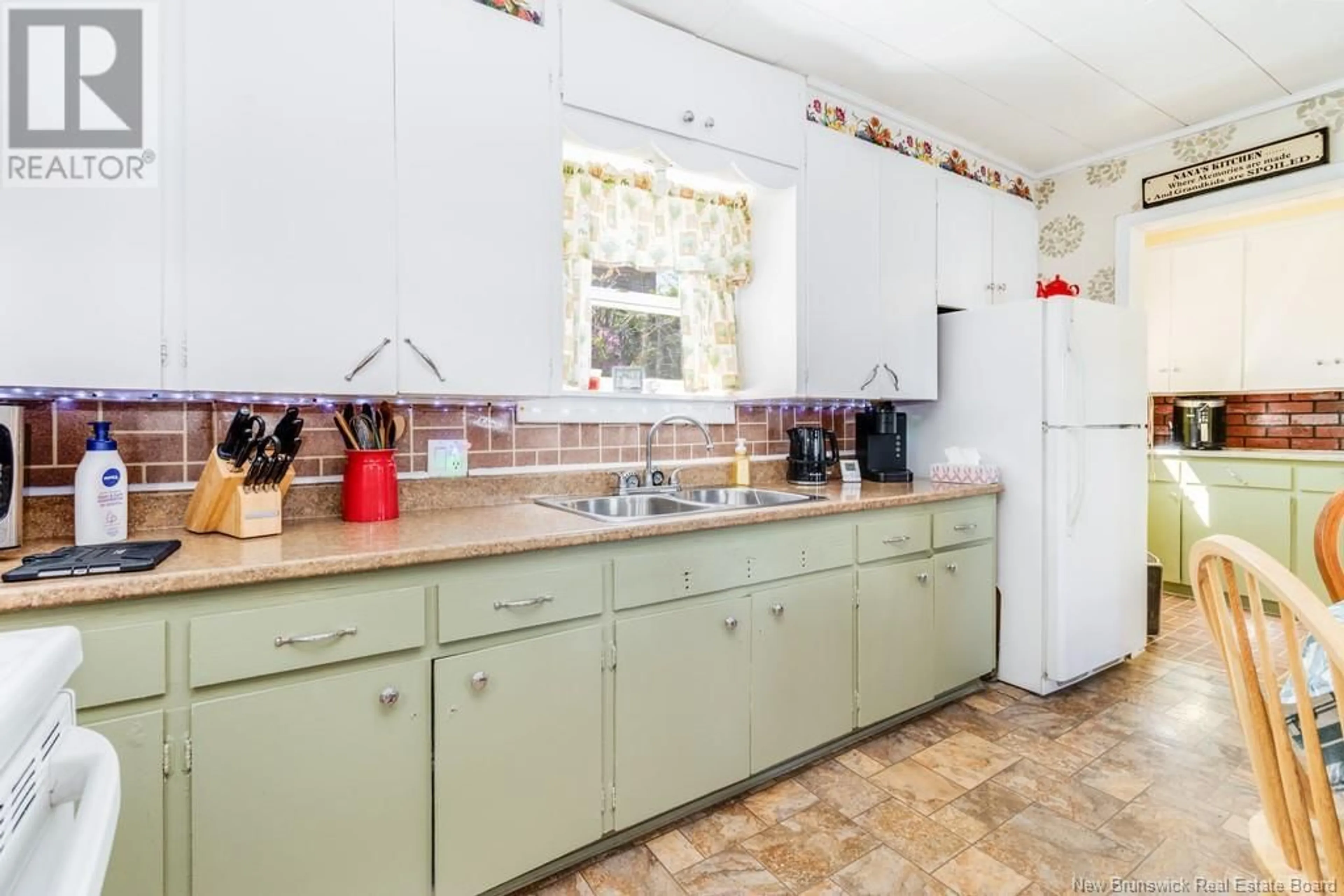 Standard kitchen, ceramic/tile floor for 190 JUNIPER ROAD, Juniper New Brunswick E7L1H2