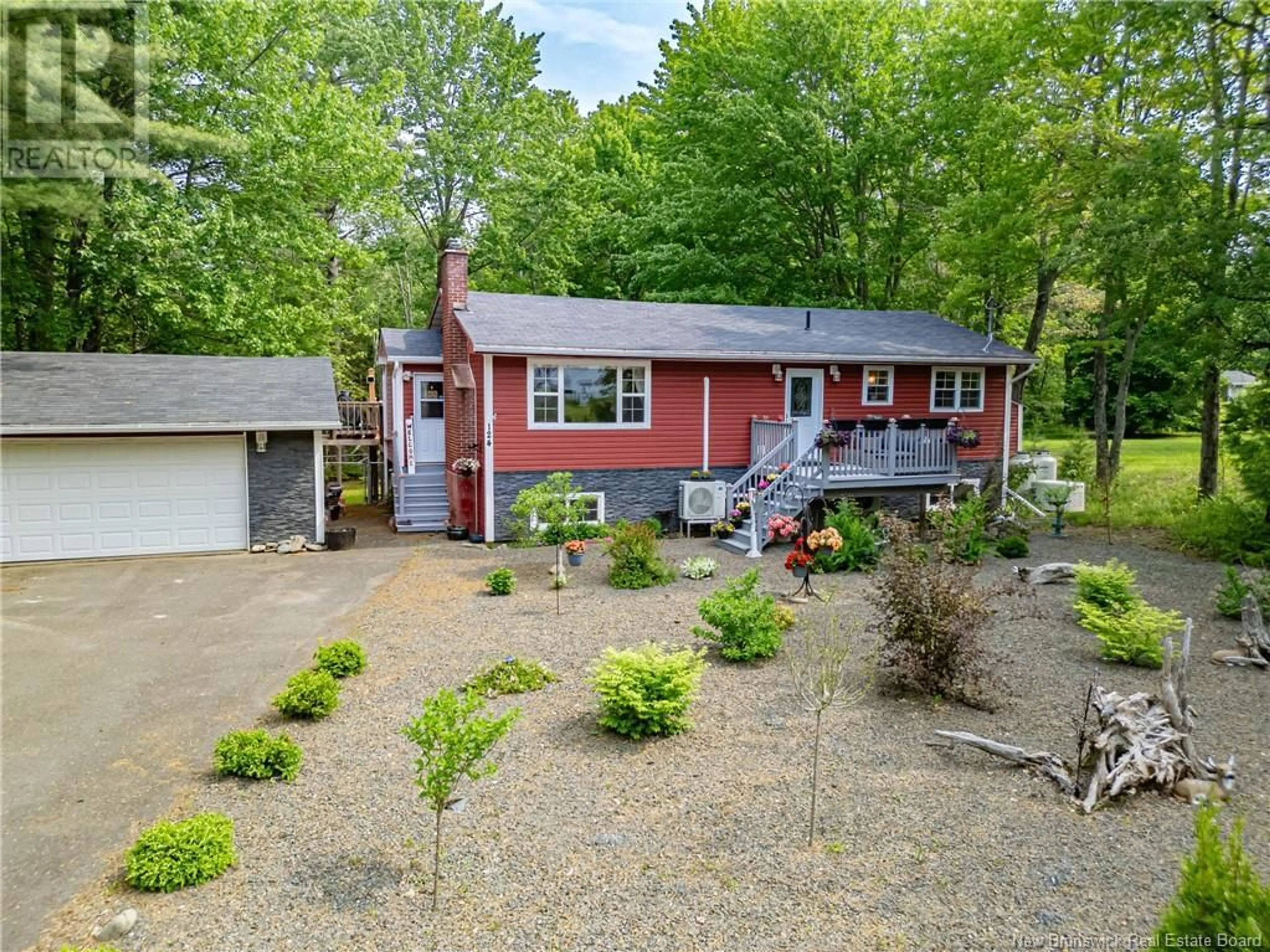 A pic from outside/outdoor area/front of a property/back of a property/a pic from drone, street for 124 WATERVILLE ROAD, Geary New Brunswick E2V3S1