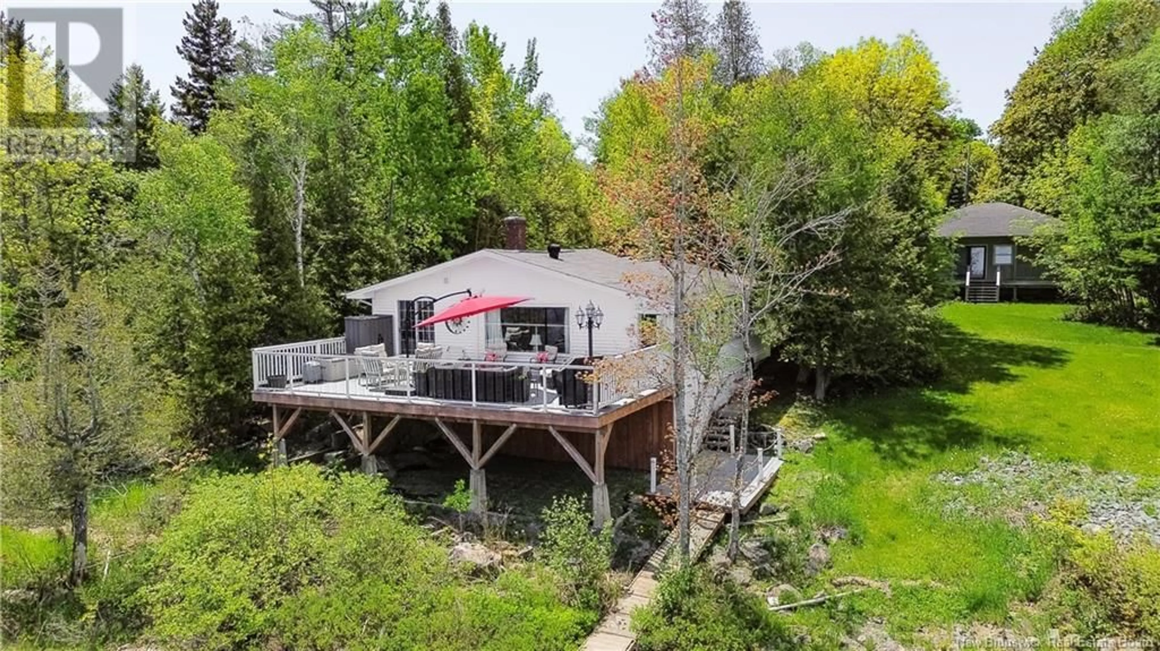 A pic from outside/outdoor area/front of a property/back of a property/a pic from drone, water/lake/river/ocean view for 55 BIRCHMOUNT ROAD, Saint John New Brunswick E2M6L3