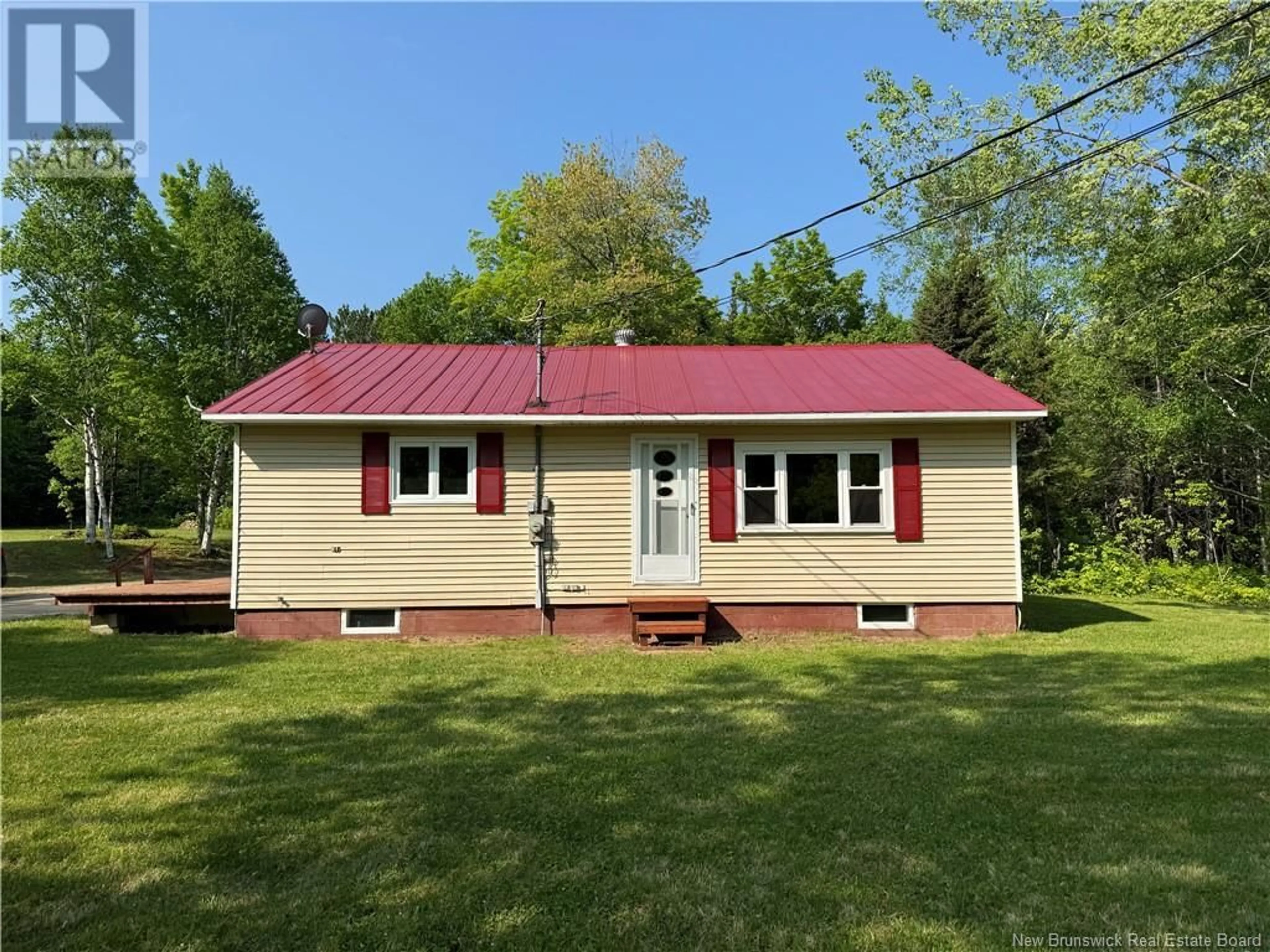 Home with vinyl exterior material, street for 29 HOLT ROAD, New Bandon New Brunswick E9C2C7