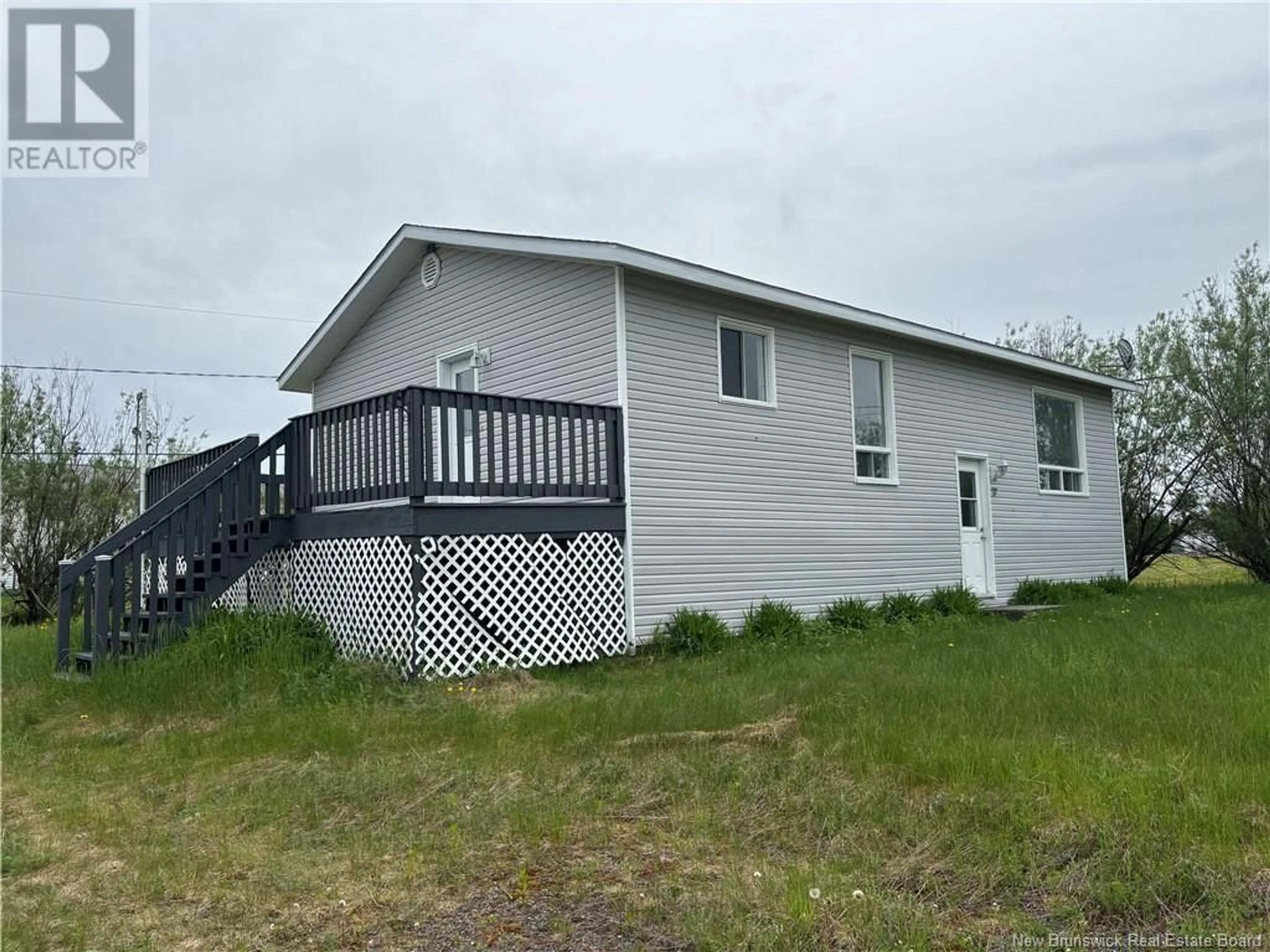 Unknown for 17 POIRIER, Bathurst New Brunswick E8L1V5
