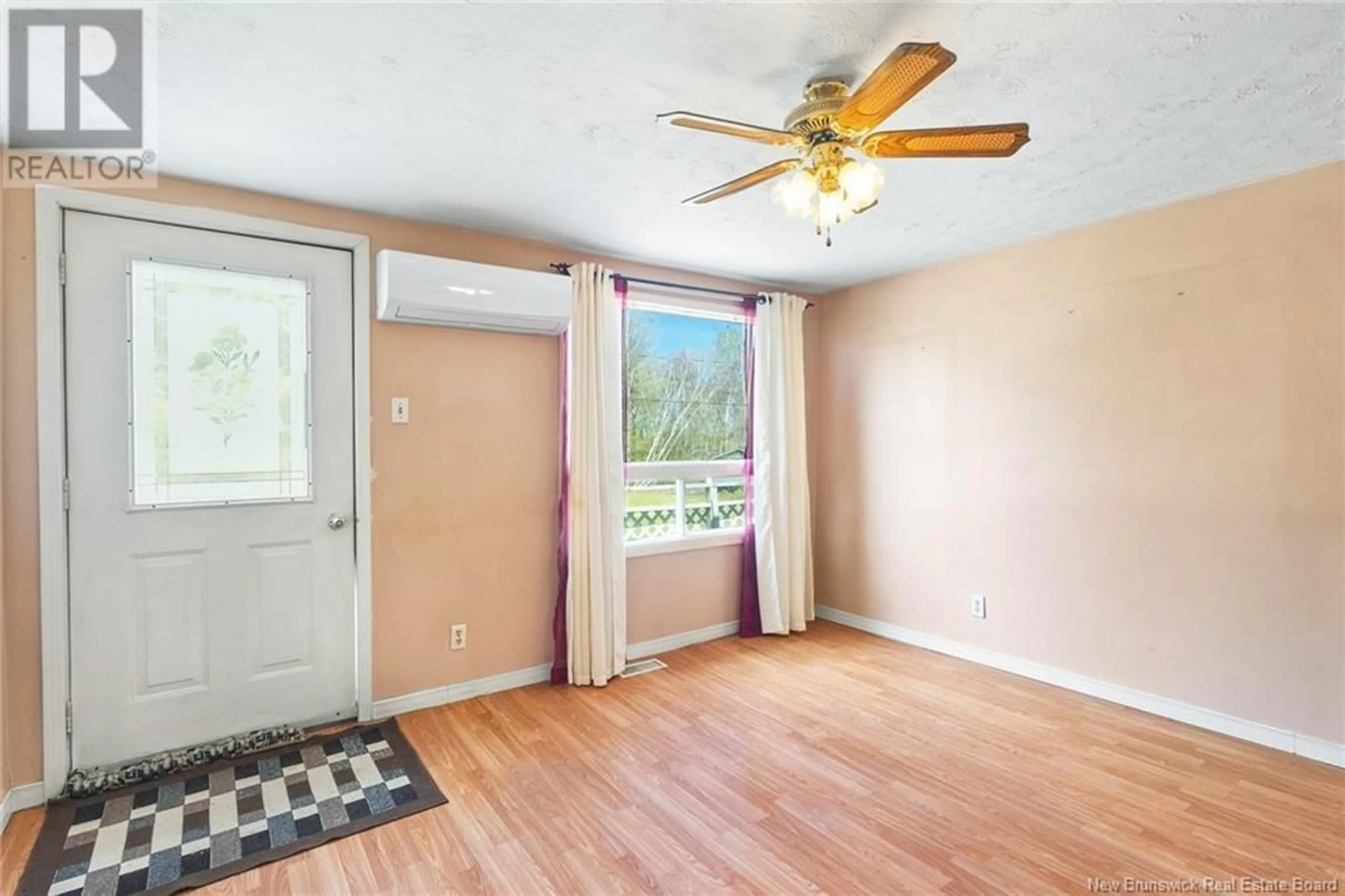 A pic of a room for 19 HEMLOCK STREET, Minto New Brunswick E4B3E3