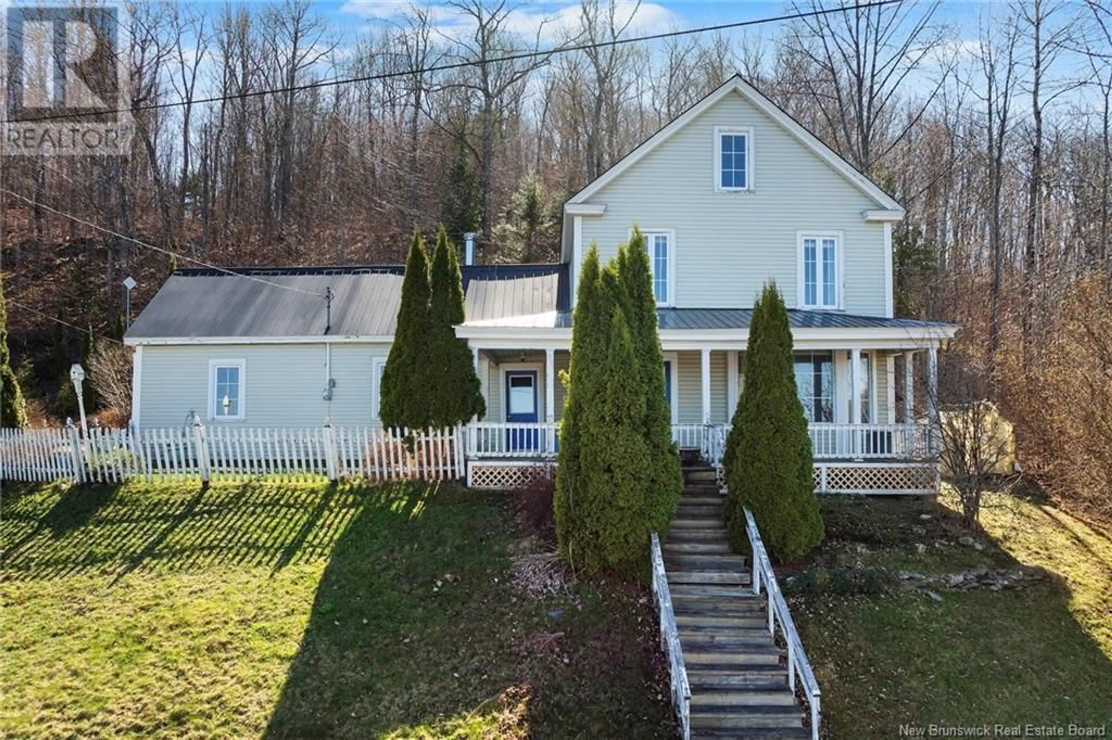 A pic from outside/outdoor area/front of a property/back of a property/a pic from drone, unknown for 5298 ROUTE 102, Hampstead New Brunswick E5M2C2