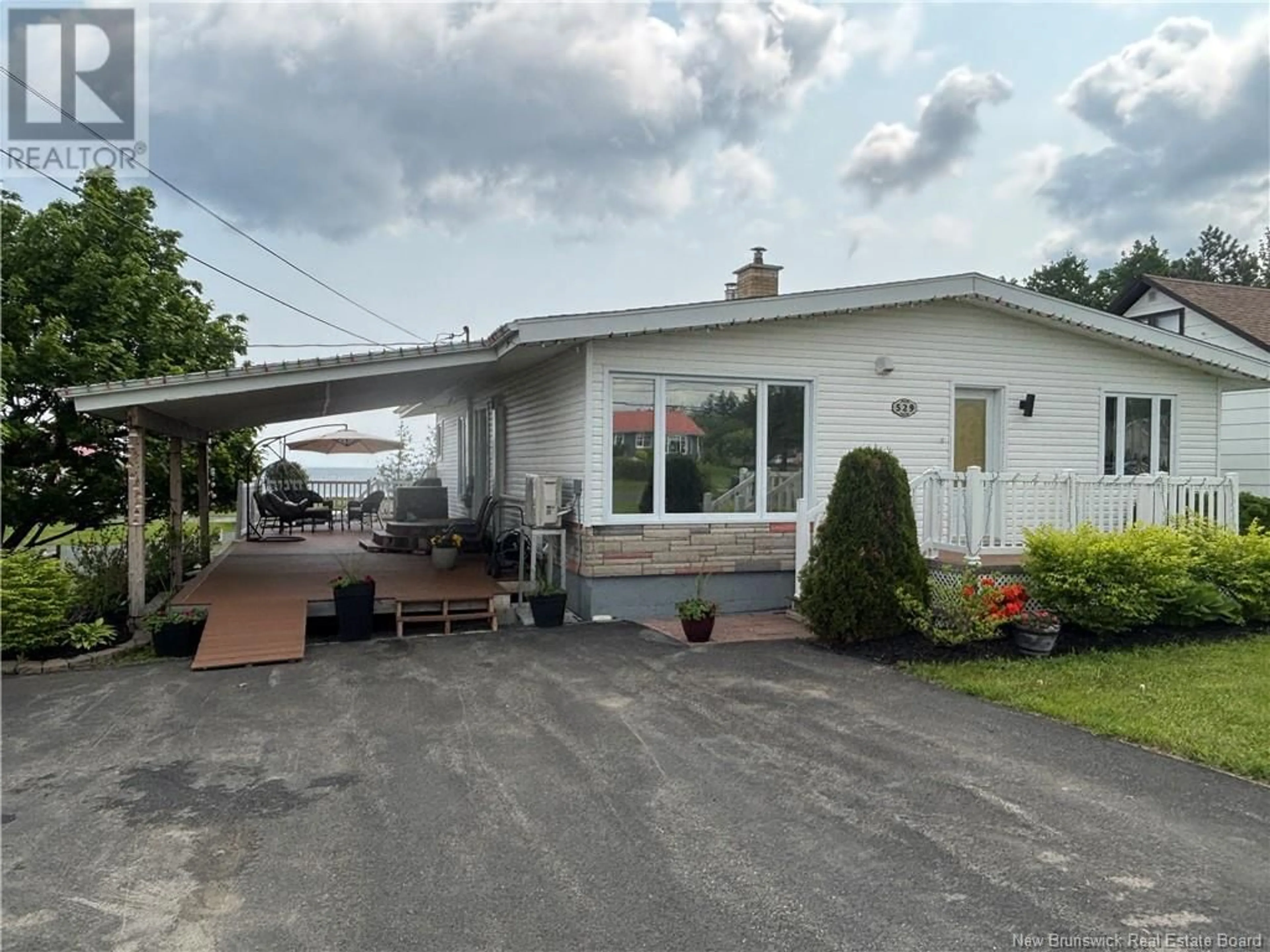 Unknown for 529 RUE PRINCIPALE, Pointe-Verte New Brunswick E8J3A2