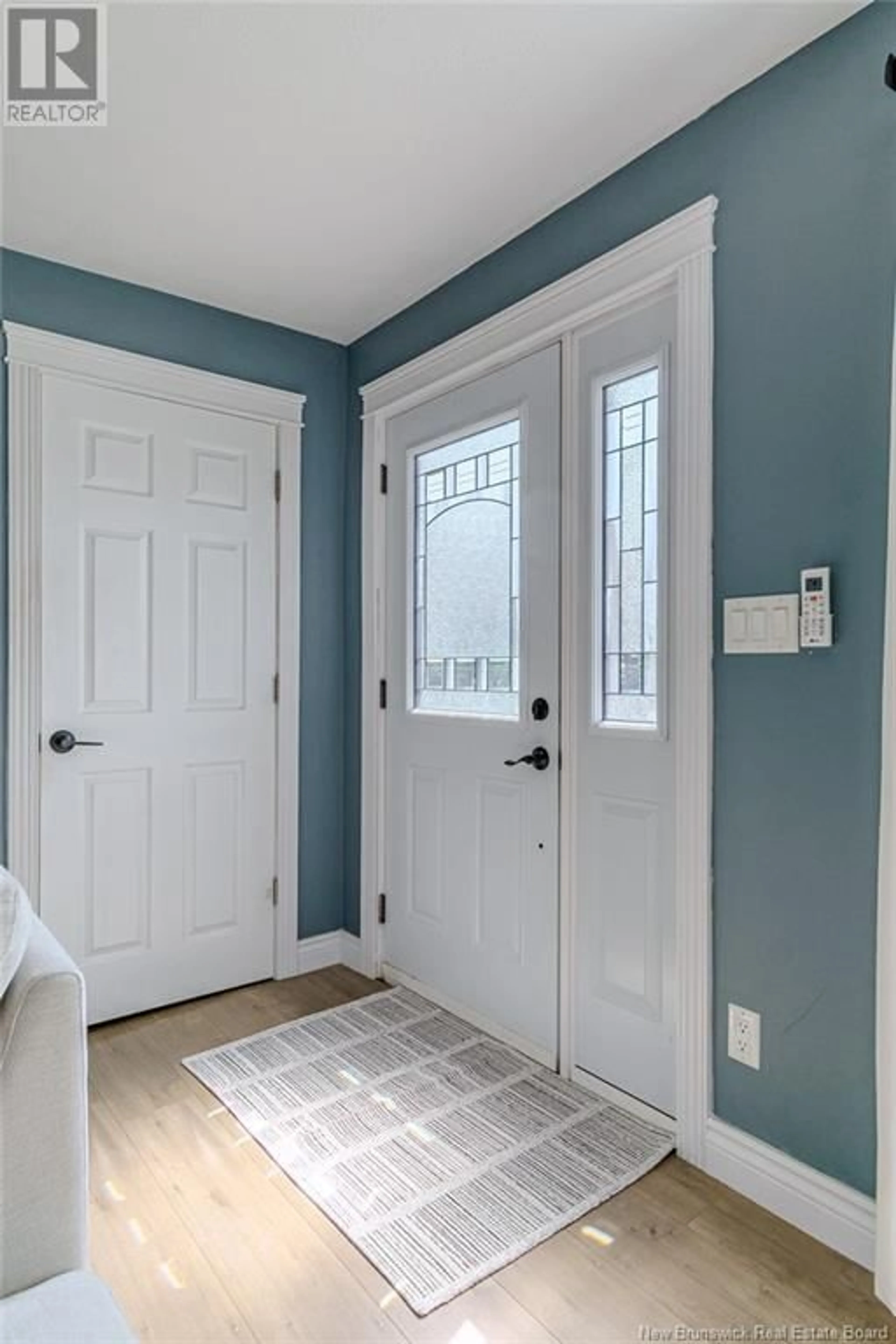 Indoor entryway for 2981 LOCH LOMOND, Saint John New Brunswick E2N1A9