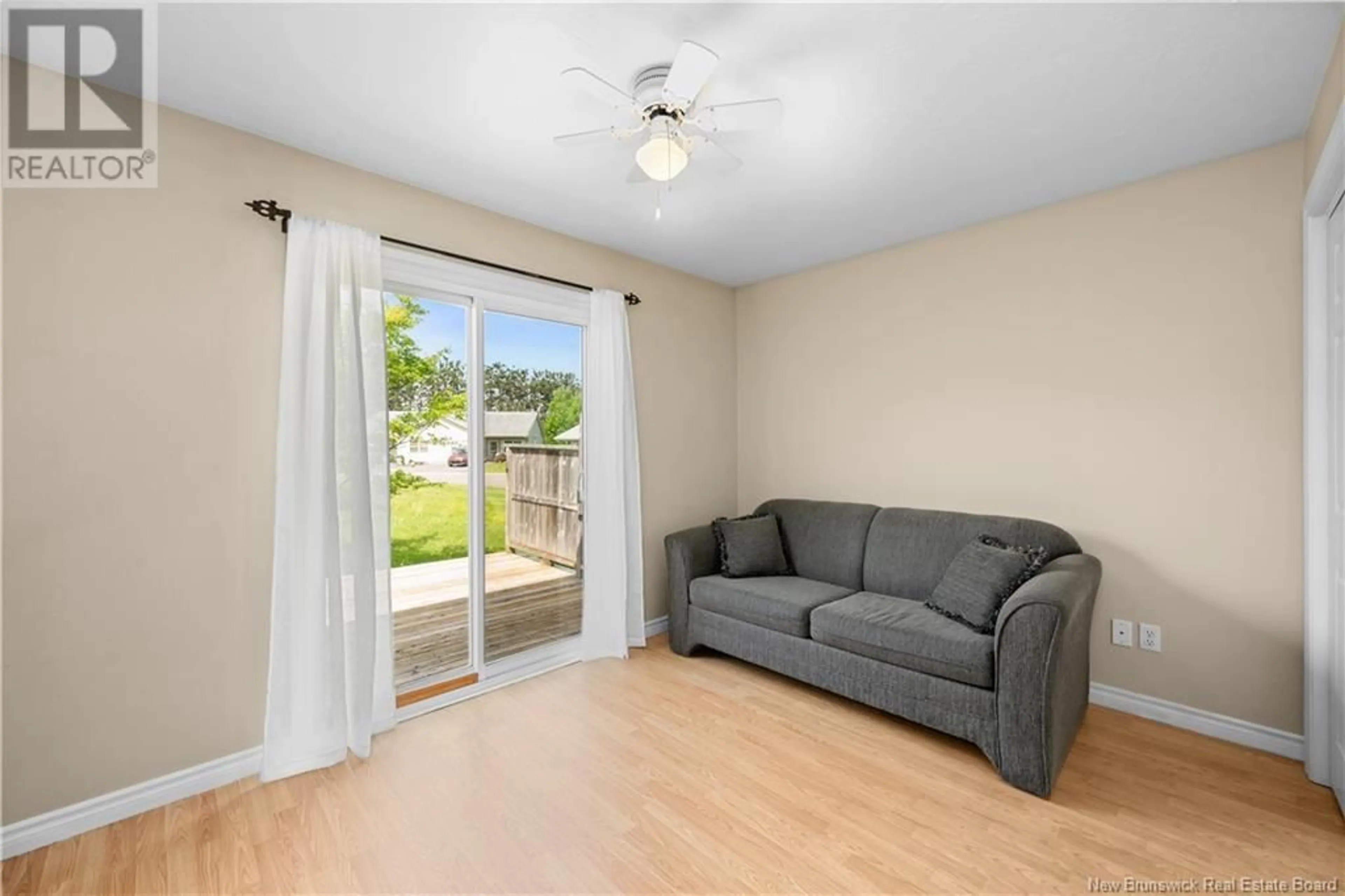 Living room with furniture, unknown for 24 TOWNSEND AVENUE, Riverview New Brunswick E1B5T6