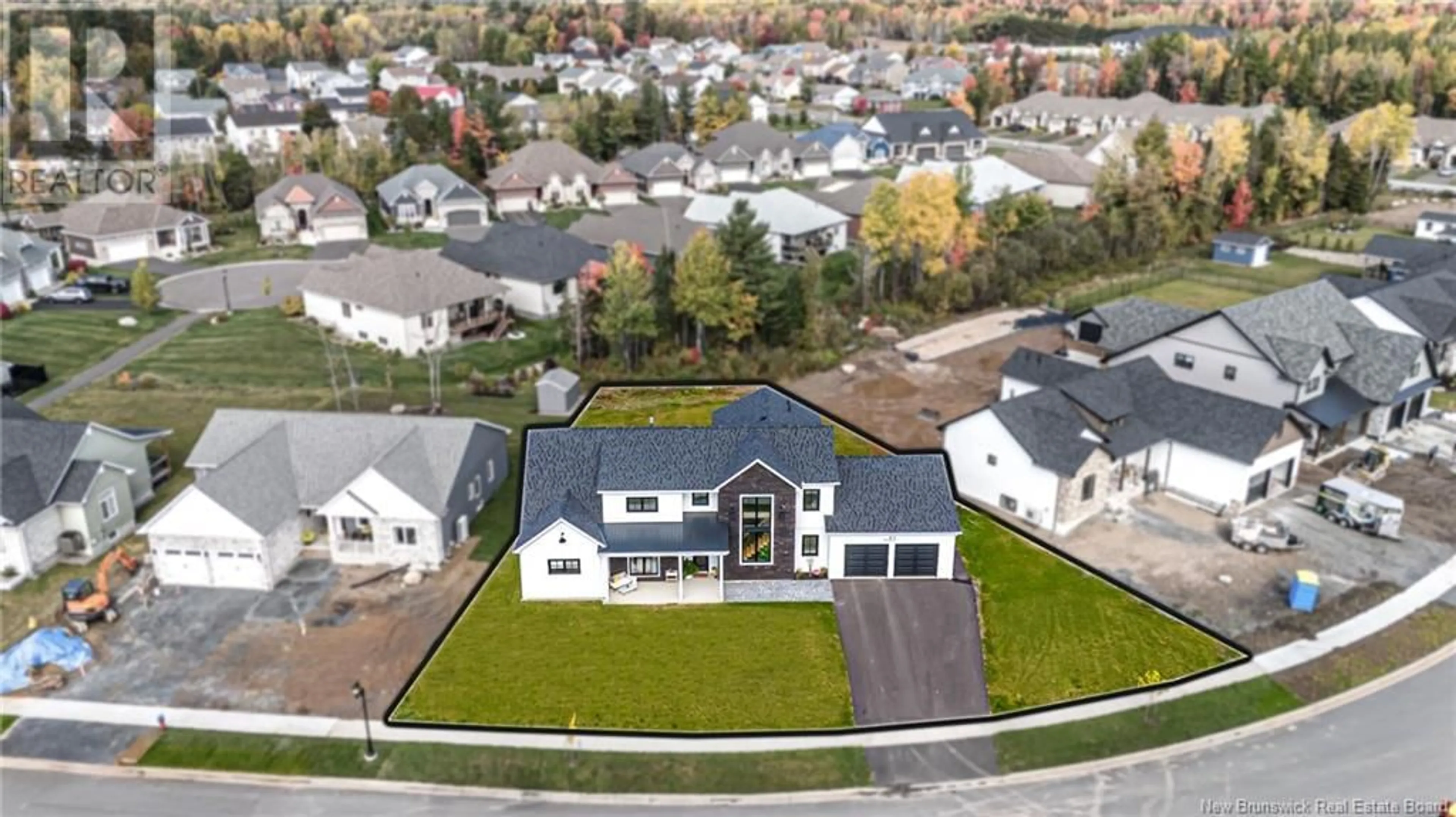 A pic from outside/outdoor area/front of a property/back of a property/a pic from drone, street for 83 STONEHILL LANE, Fredericton New Brunswick E3G0E9