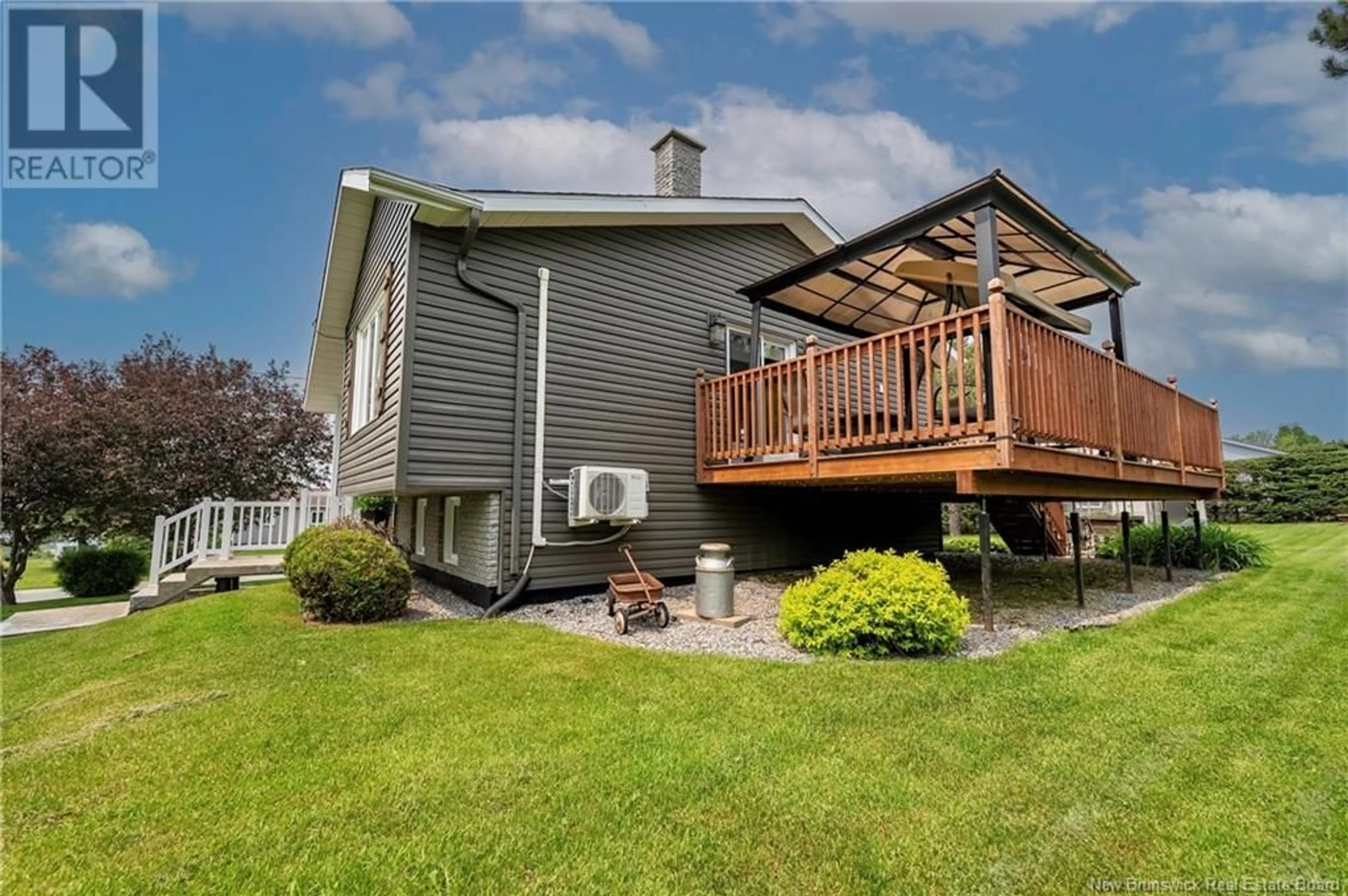 Home with vinyl exterior material, unknown for 109 RUE PLAISANTE, Drummond New Brunswick E3Y2E5